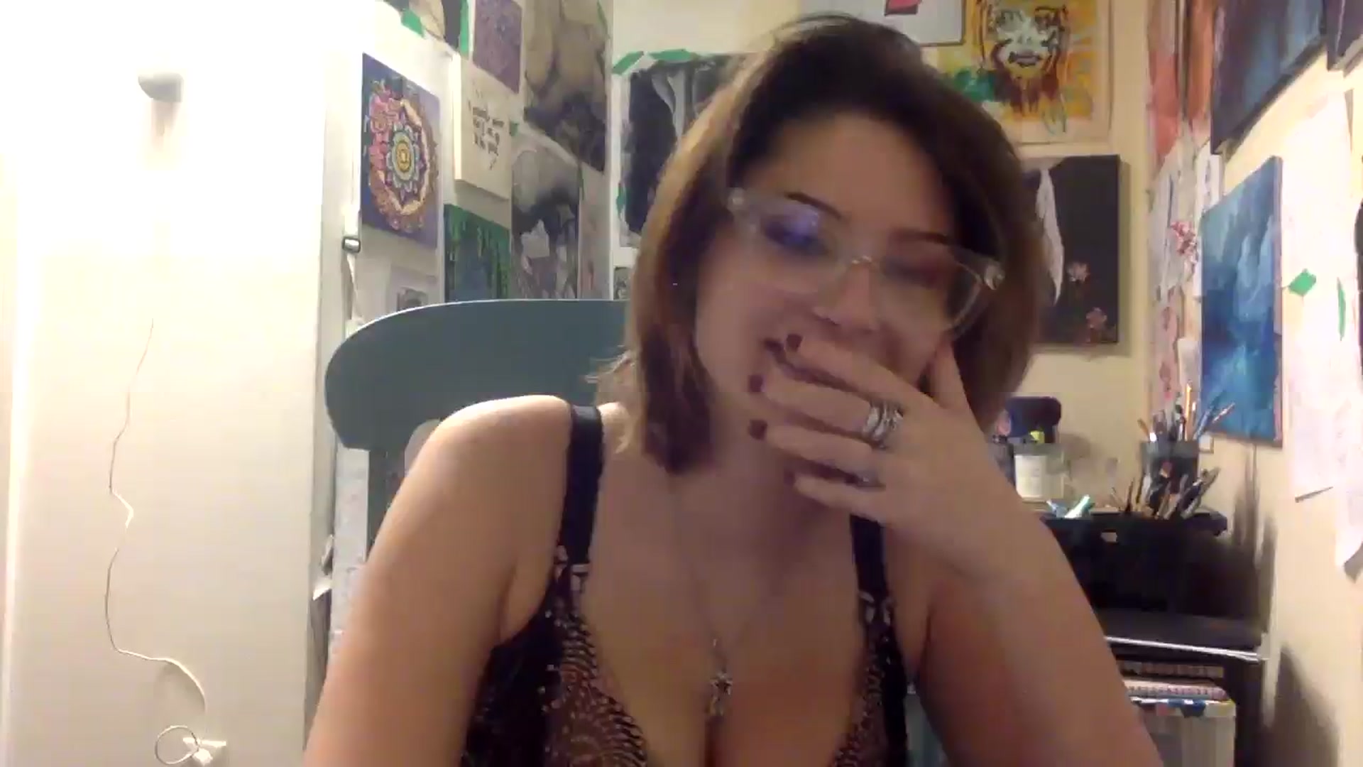 Gallery image thumbnail from HunniBee's myfreecams stream on, 04/21/2026, 06:17 image 2 of 20