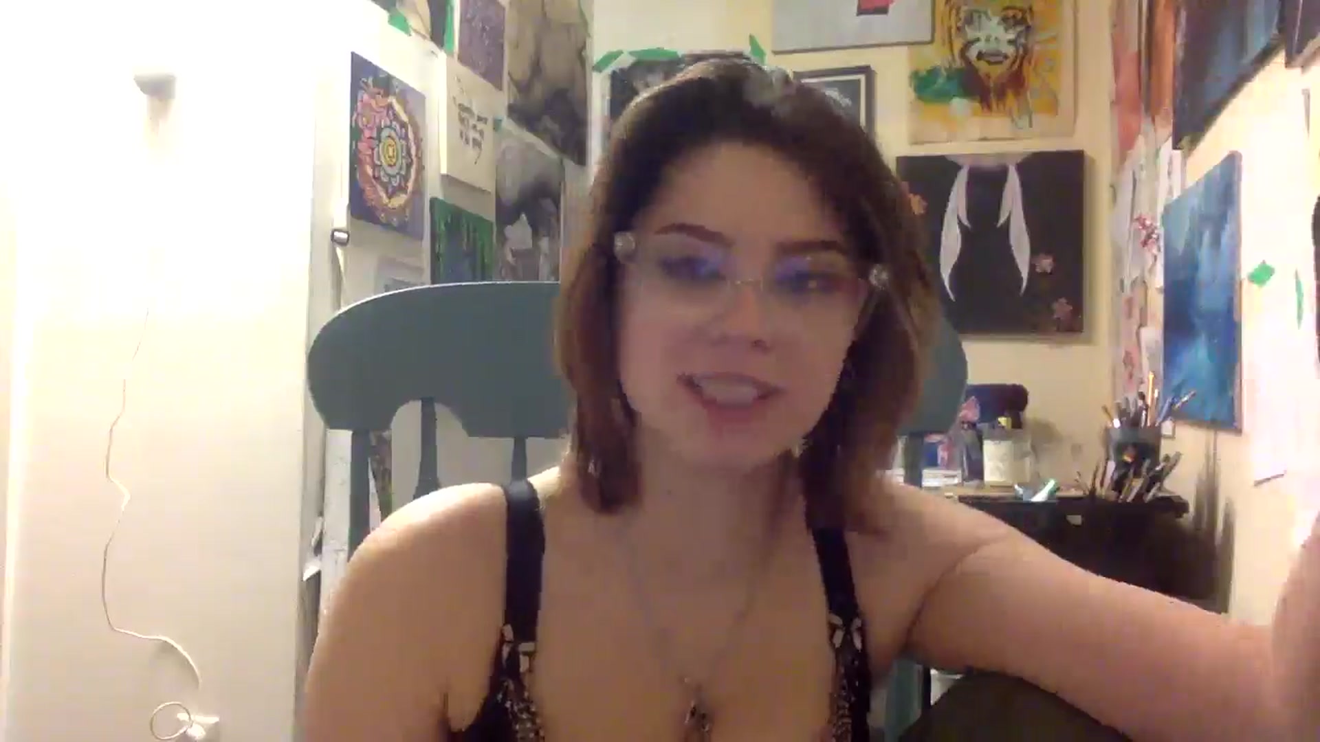 Gallery image thumbnail from HunniBee's myfreecams stream on, 04/21/2026, 06:17 image 3 of 20
