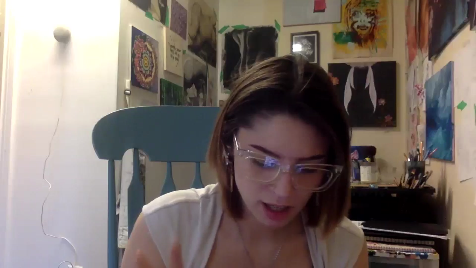 Gallery image thumbnail from HunniBee's myfreecams stream on, 04/21/2026, 22:41 image 17 of 20