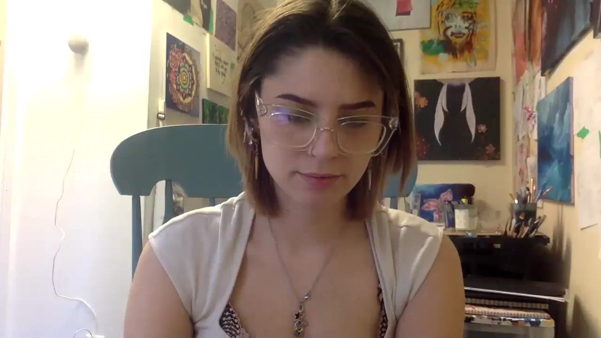 Gallery image thumbnail from HunniBee's myfreecams stream on, 04/21/2026, 22:41 image 16 of 20