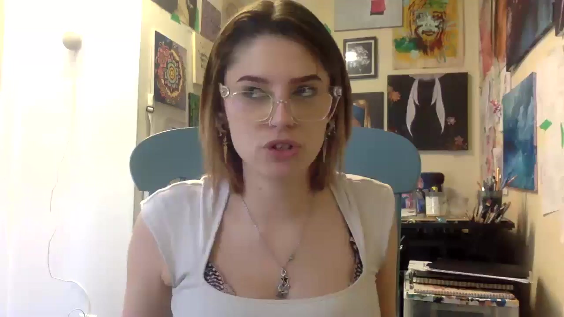 Gallery image thumbnail from HunniBee's myfreecams stream on, 04/21/2026, 22:41 image 3 of 20