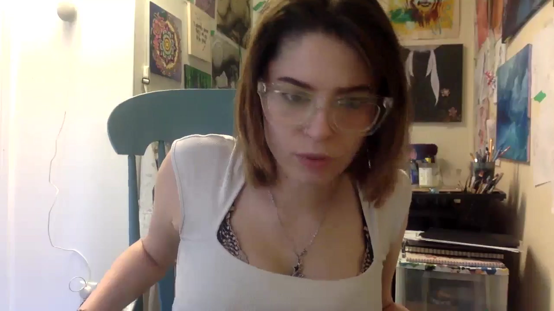Gallery image thumbnail from HunniBee's myfreecams stream on, 04/21/2026, 22:41 image 11 of 20