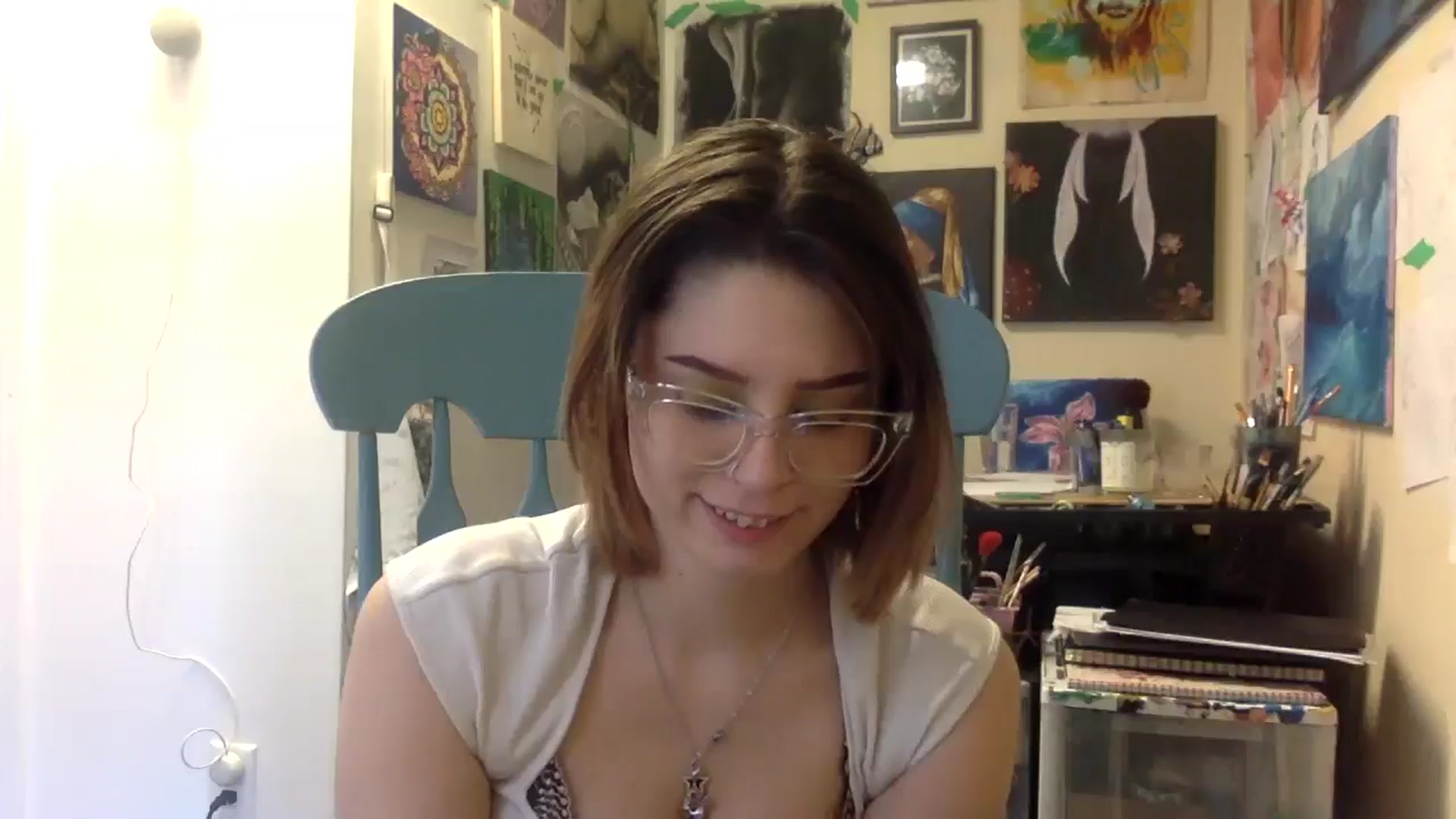 Gallery image thumbnail from HunniBee's myfreecams stream on, 04/21/2026, 22:41 image 12 of 20