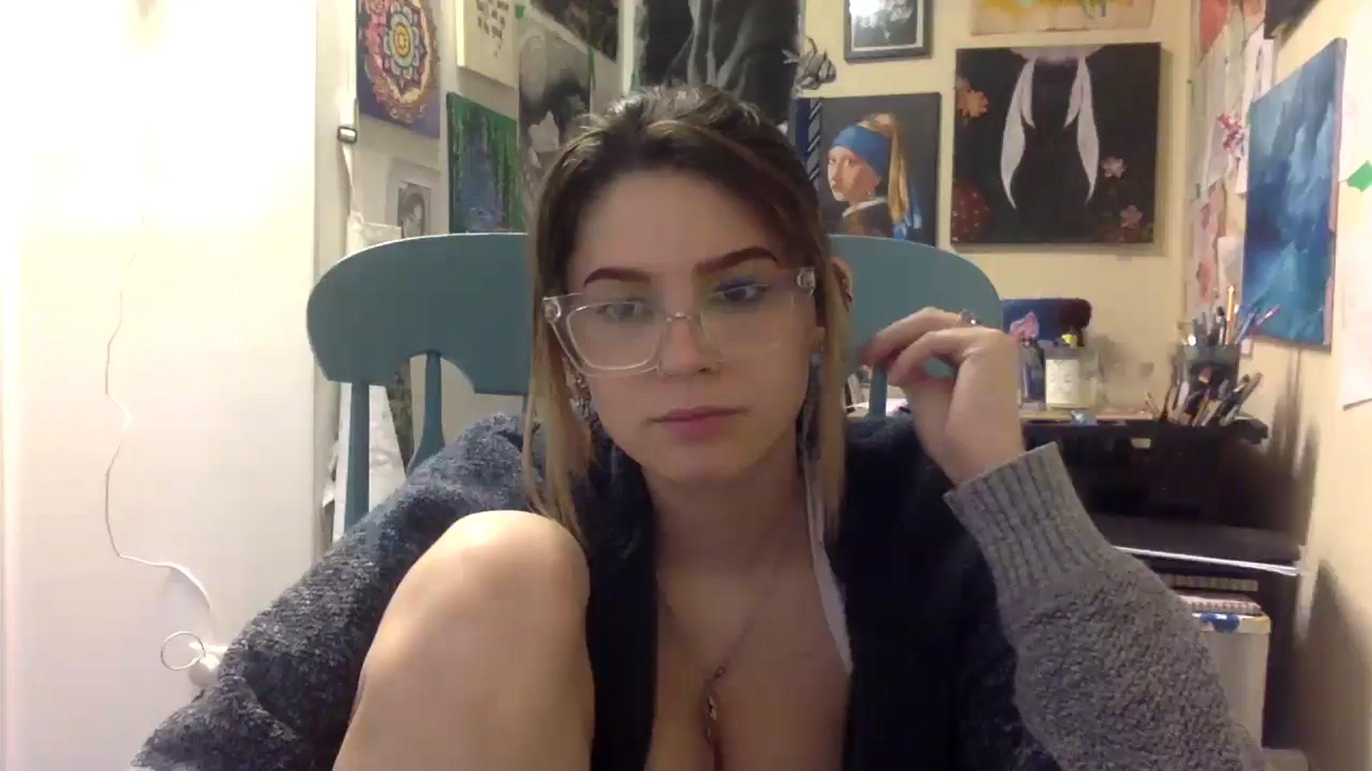 Gallery image thumbnail from HunniBee's myfreecams stream on, 04/22/2026, 24:00 image 11 of 20