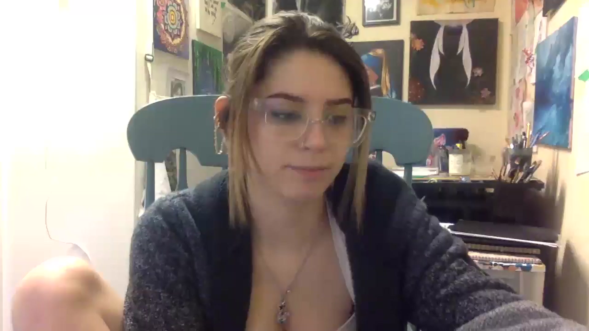 Gallery image thumbnail from HunniBee's myfreecams stream on, 04/22/2026, 24:00 image 9 of 20