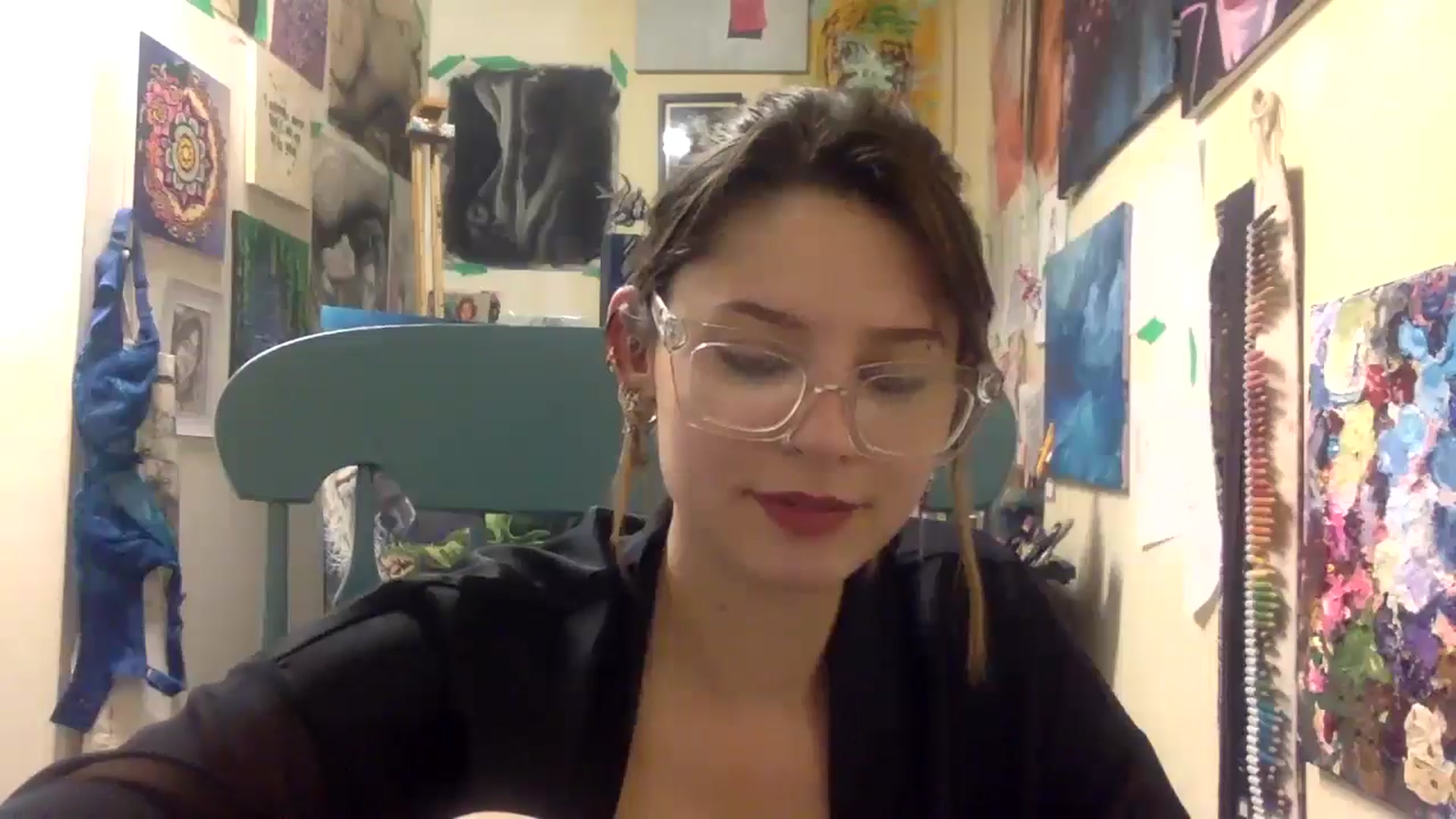 Gallery image thumbnail from HunniBee's myfreecams stream on, 04/26/2026, 01:17 image 10 of 20