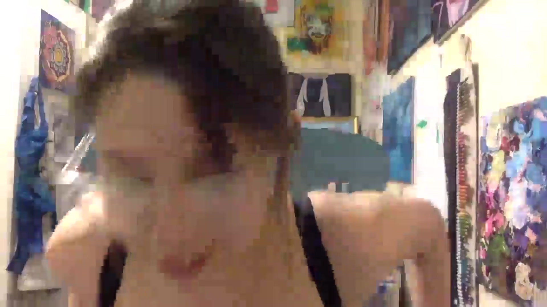 Gallery image thumbnail from HunniBee's myfreecams stream on, 04/26/2026, 01:17 image 9 of 20