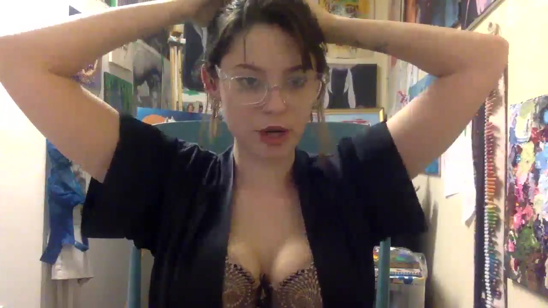 Gallery image thumbnail from HunniBee's myfreecams stream on, 04/26/2026, 01:17 image 5 of 20