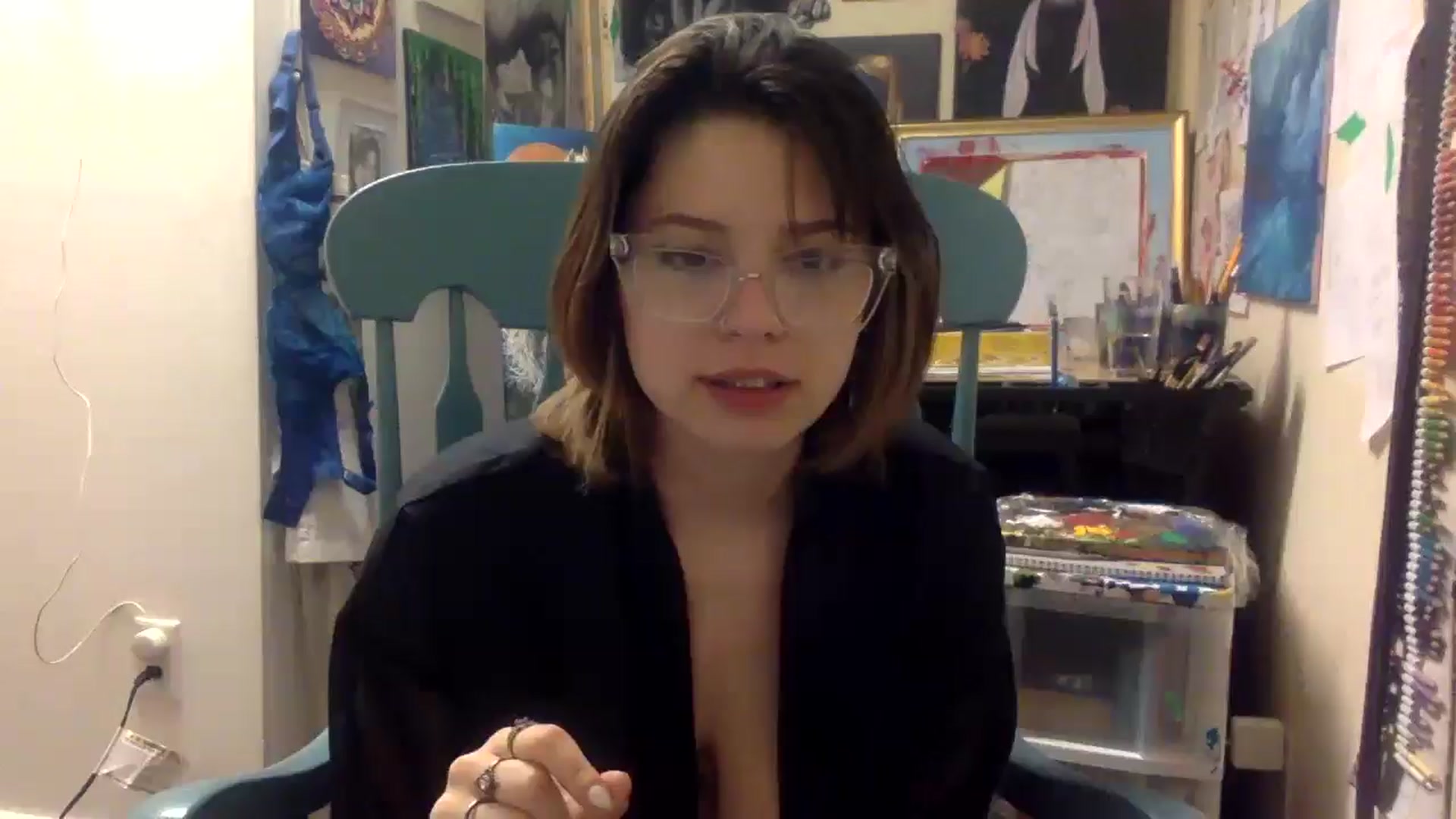 Gallery image thumbnail from HunniBee's myfreecams stream on, 04/26/2026, 03:58 image 17 of 20