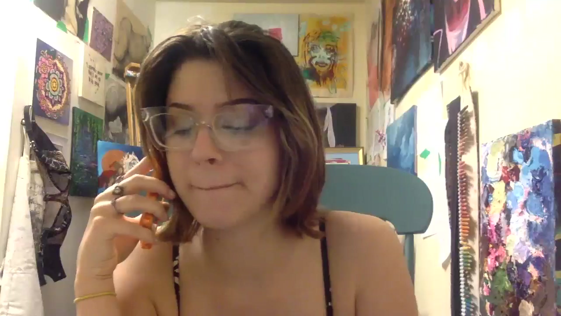 Gallery image thumbnail from HunniBee's myfreecams stream on, 04/27/2026, 01:46 image 3 of 20