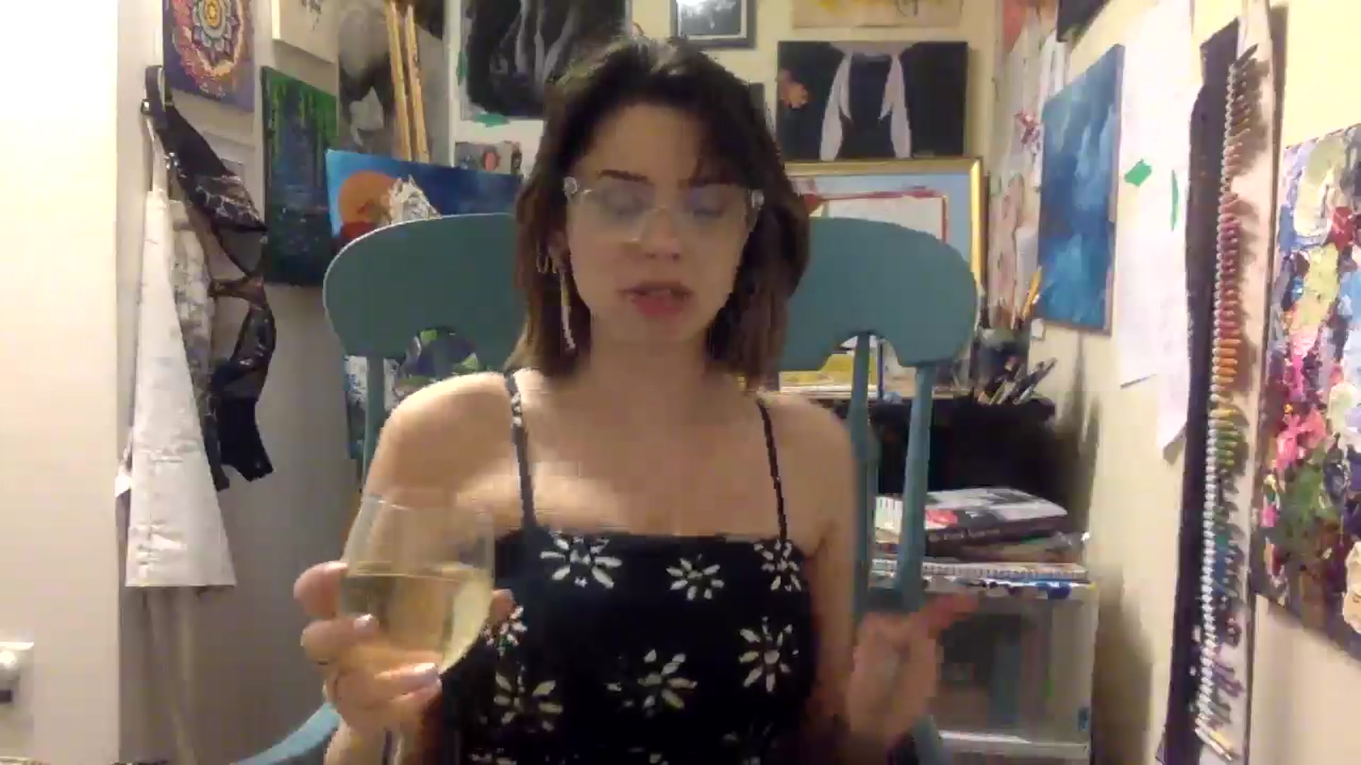 Gallery image thumbnail from HunniBee's myfreecams stream on, 04/27/2026, 01:46 image 18 of 20