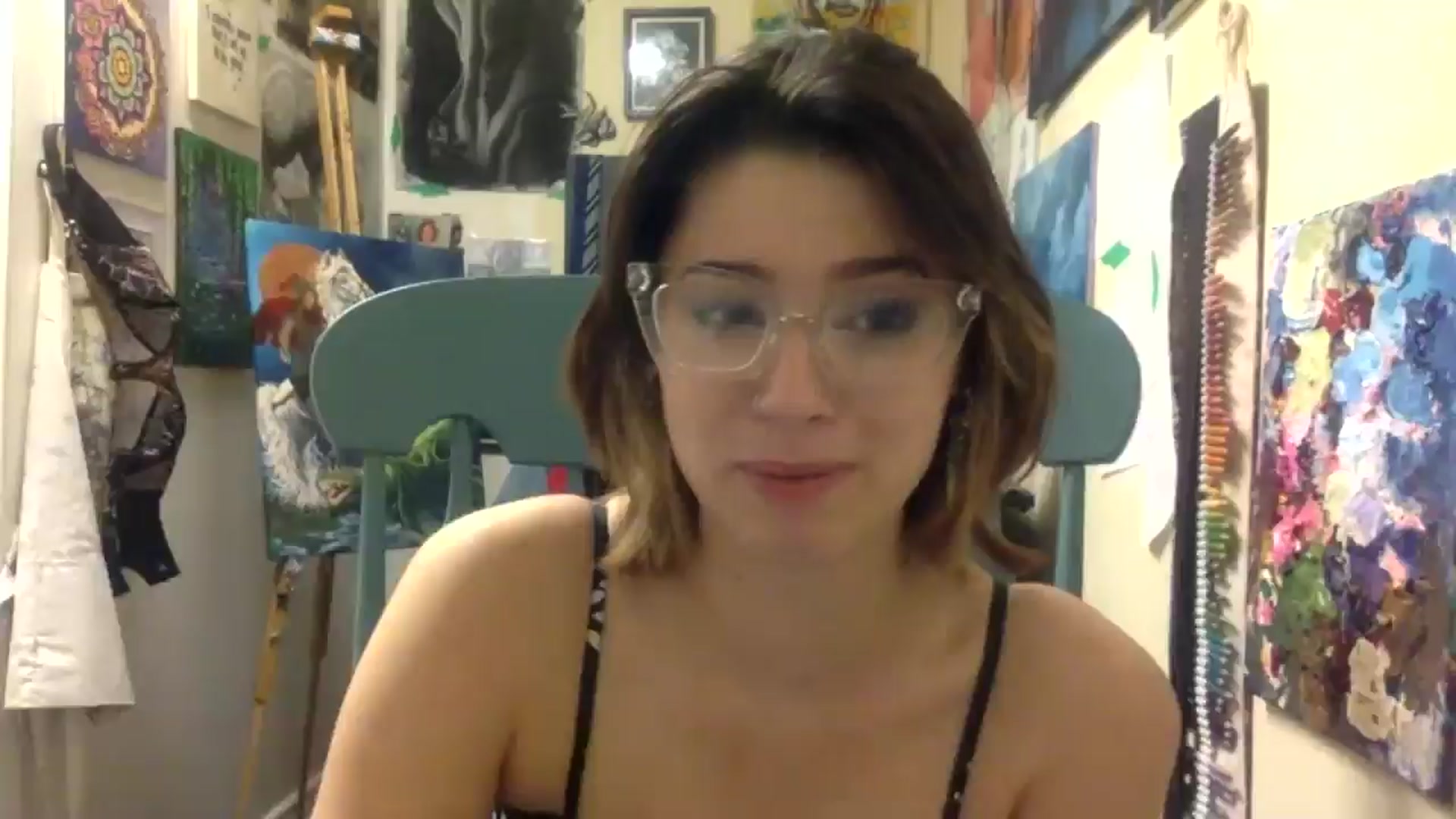 Gallery image thumbnail from HunniBee's myfreecams stream on, 04/27/2026, 01:46 image 1 of 20