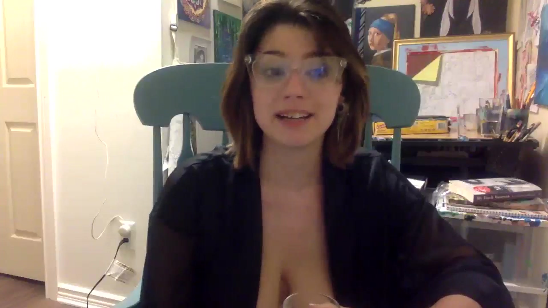 Gallery image thumbnail from HunniBee's myfreecams stream on, 04/27/2026, 05:08 image 5 of 20