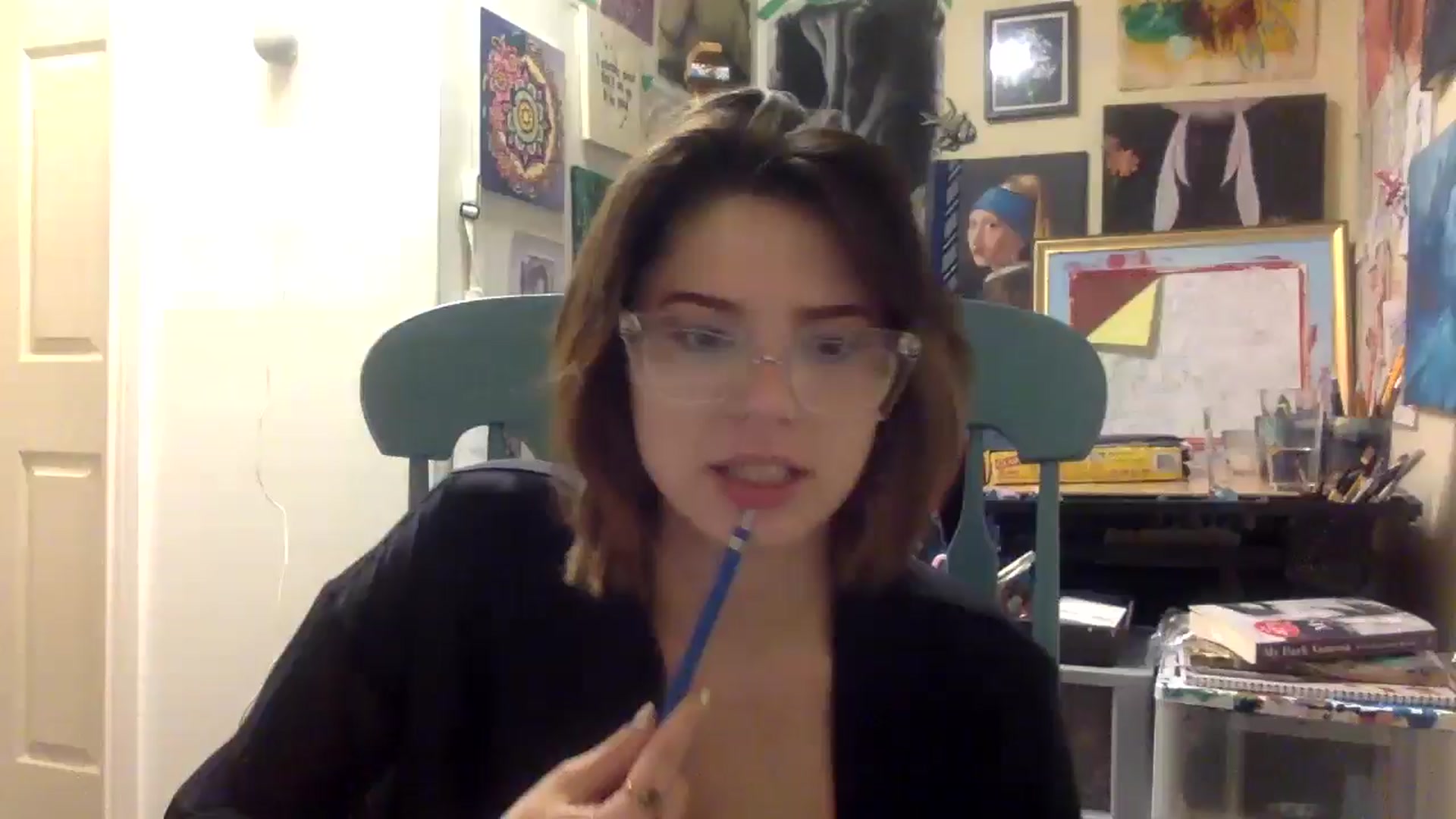 Gallery image thumbnail from HunniBee's myfreecams stream on, 04/27/2026, 05:08 image 1 of 20