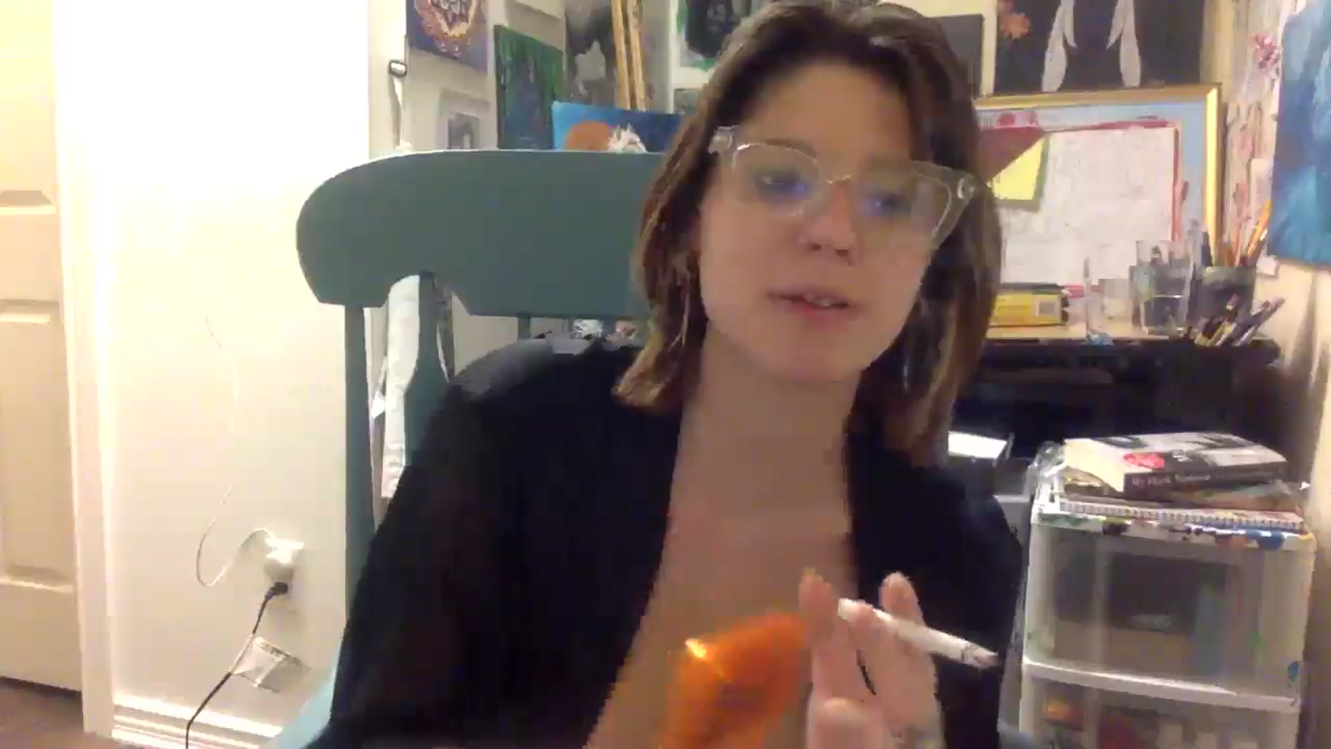 Gallery image thumbnail from HunniBee's myfreecams stream on, 04/27/2026, 05:08 image 13 of 20