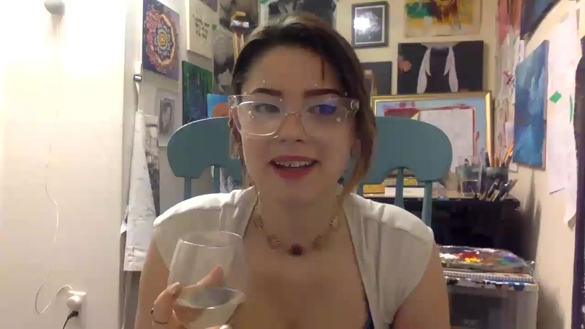 Gallery image thumbnail from HunniBee's myfreecams stream on, 04/29/2026, 24:56 image 8 of 20