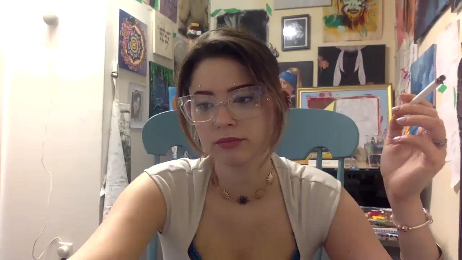 Gallery image thumbnail from HunniBee's myfreecams stream on, 04/29/2026, 24:56 image 1 of 20