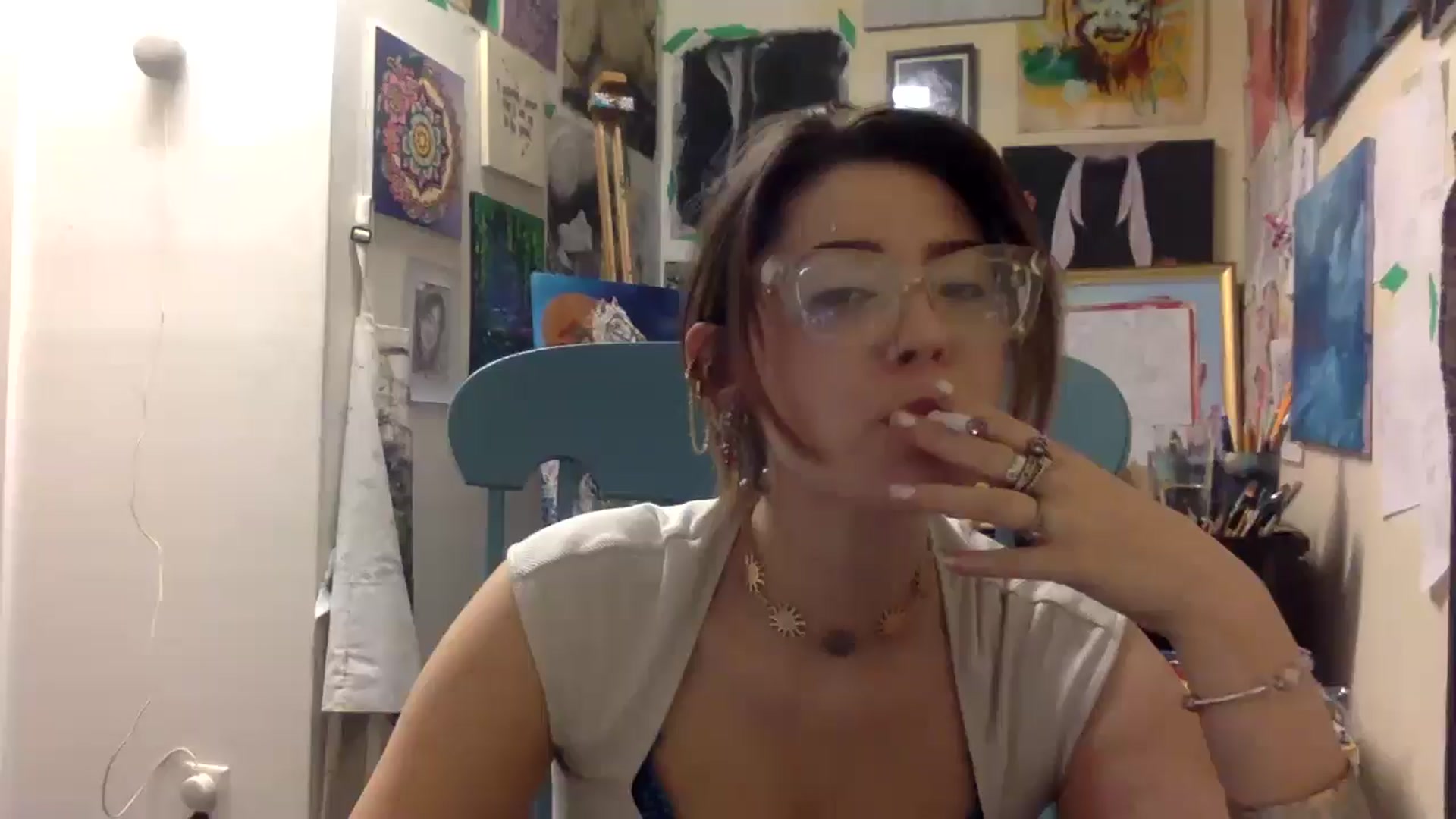 Gallery image thumbnail from HunniBee's myfreecams stream on, 04/29/2026, 24:56 image 2 of 20