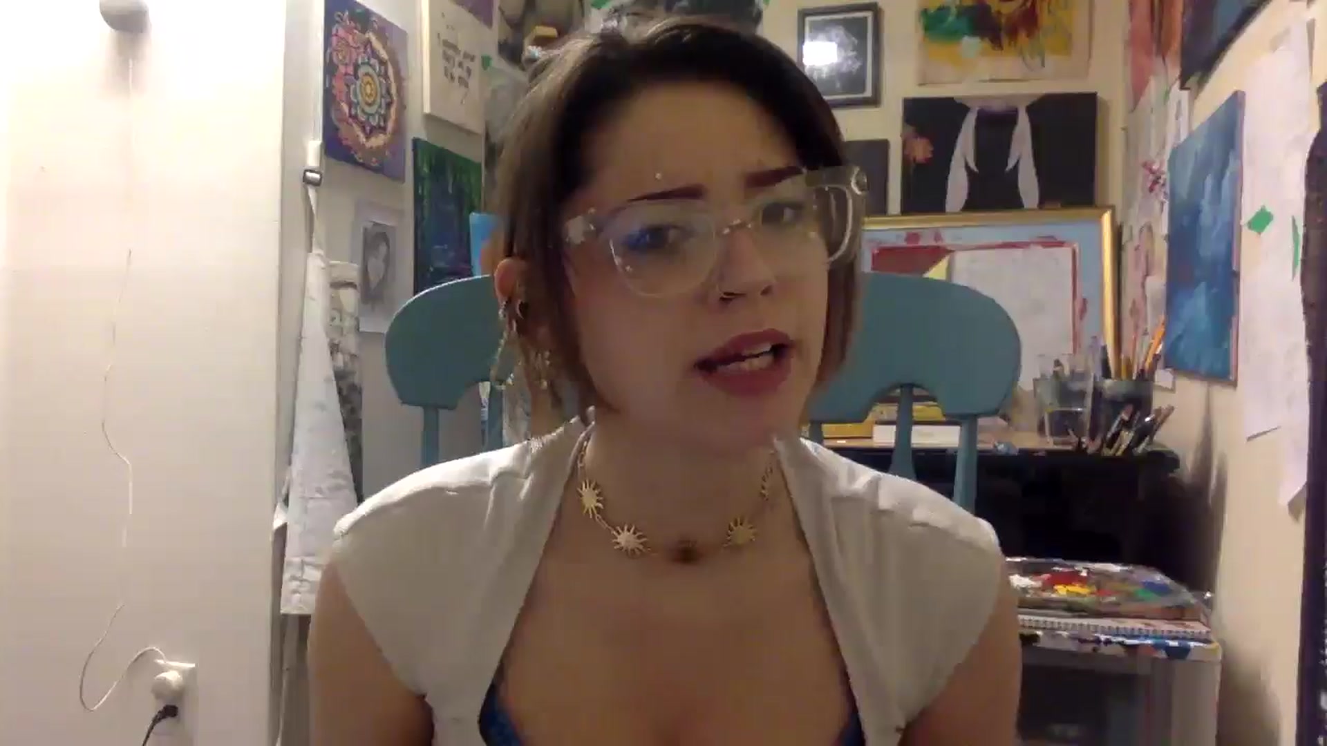 Gallery image thumbnail from HunniBee's myfreecams stream on, 04/29/2026, 24:56 image 4 of 20