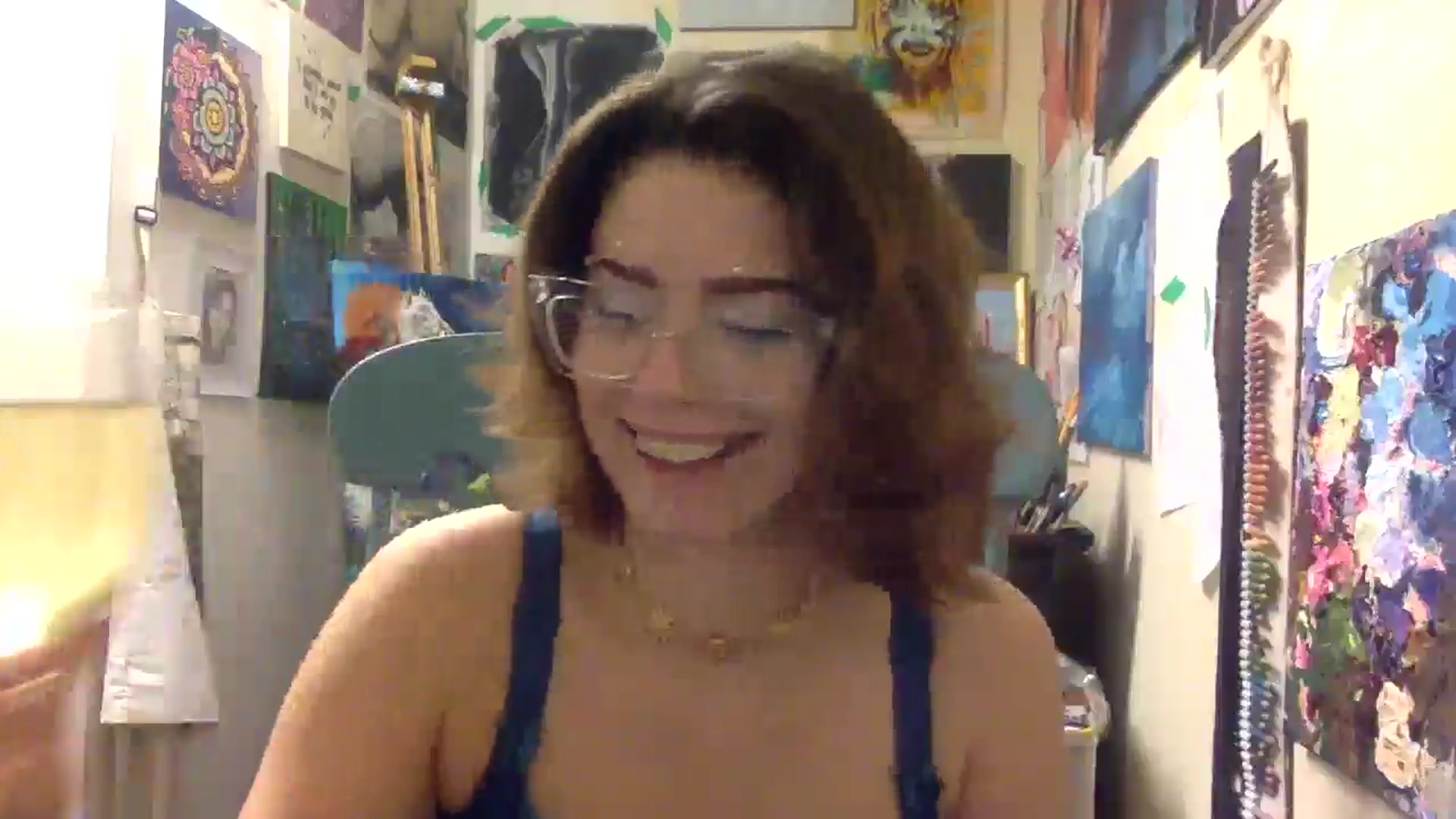 Gallery image thumbnail from HunniBee's myfreecams stream on, 04/29/2026, 03:55 image 12 of 20