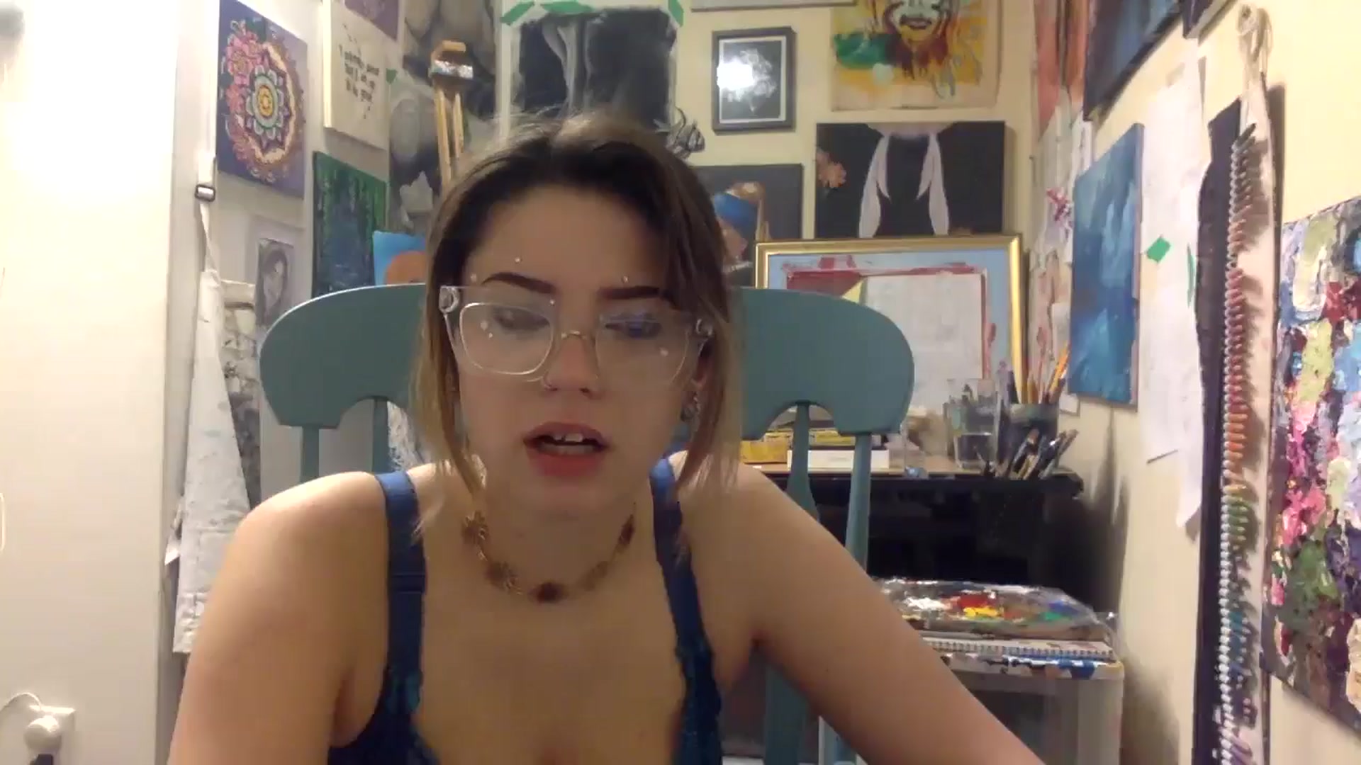 Gallery image thumbnail from HunniBee's myfreecams stream on, 04/29/2026, 03:55 image 1 of 20
