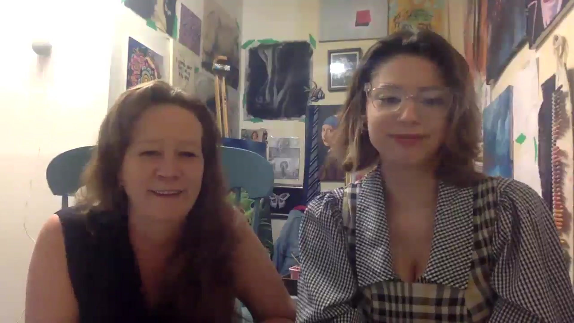 Gallery image thumbnail from HunniBee's myfreecams stream on, 04/29/2026, 23:28 image 13 of 20