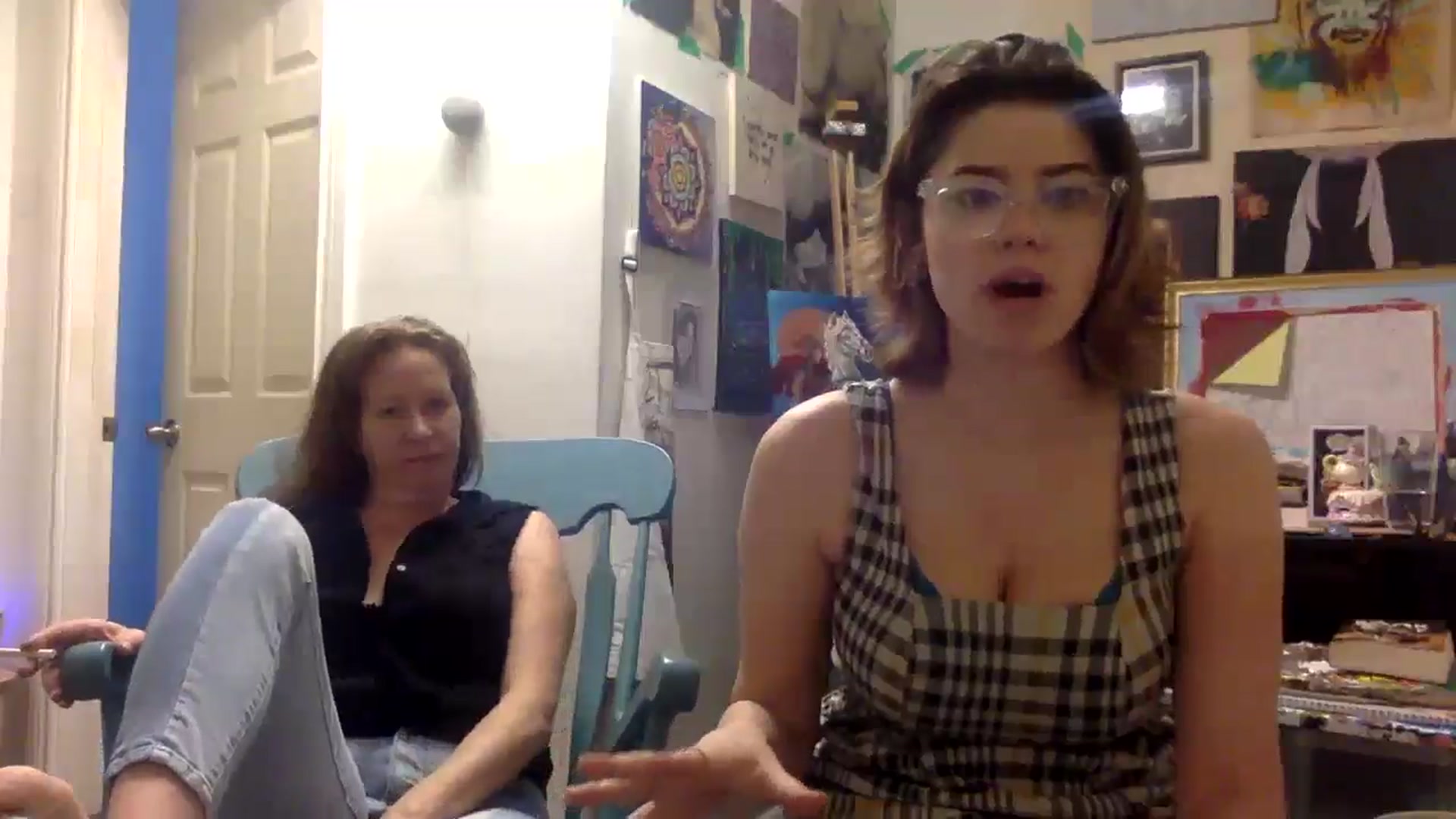Gallery image thumbnail from HunniBee's myfreecams stream on, 04/30/2026, 03:40 image 13 of 20
