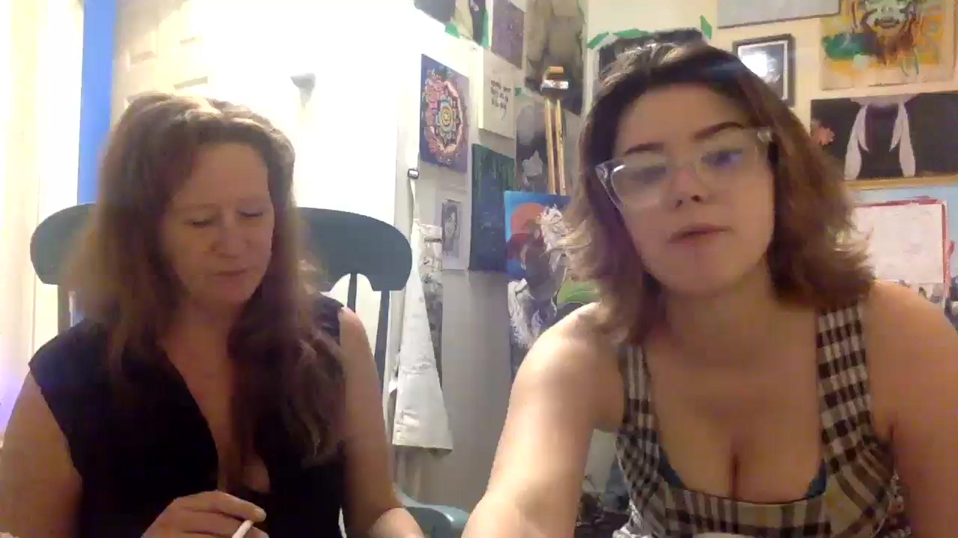 Gallery image thumbnail from HunniBee's myfreecams stream on, 04/30/2026, 03:40 image 14 of 20