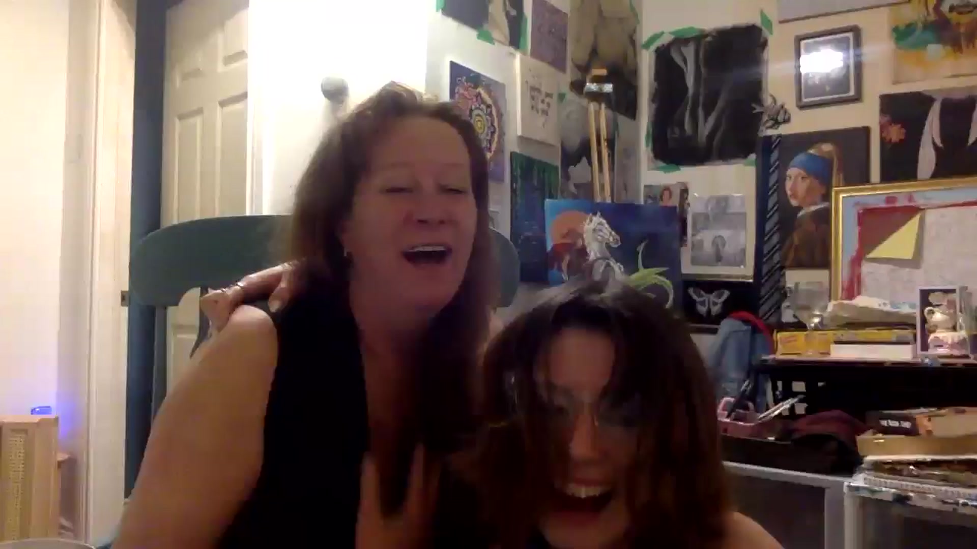 Gallery image thumbnail from HunniBee's myfreecams stream on, 04/30/2026, 05:17 image 8 of 20