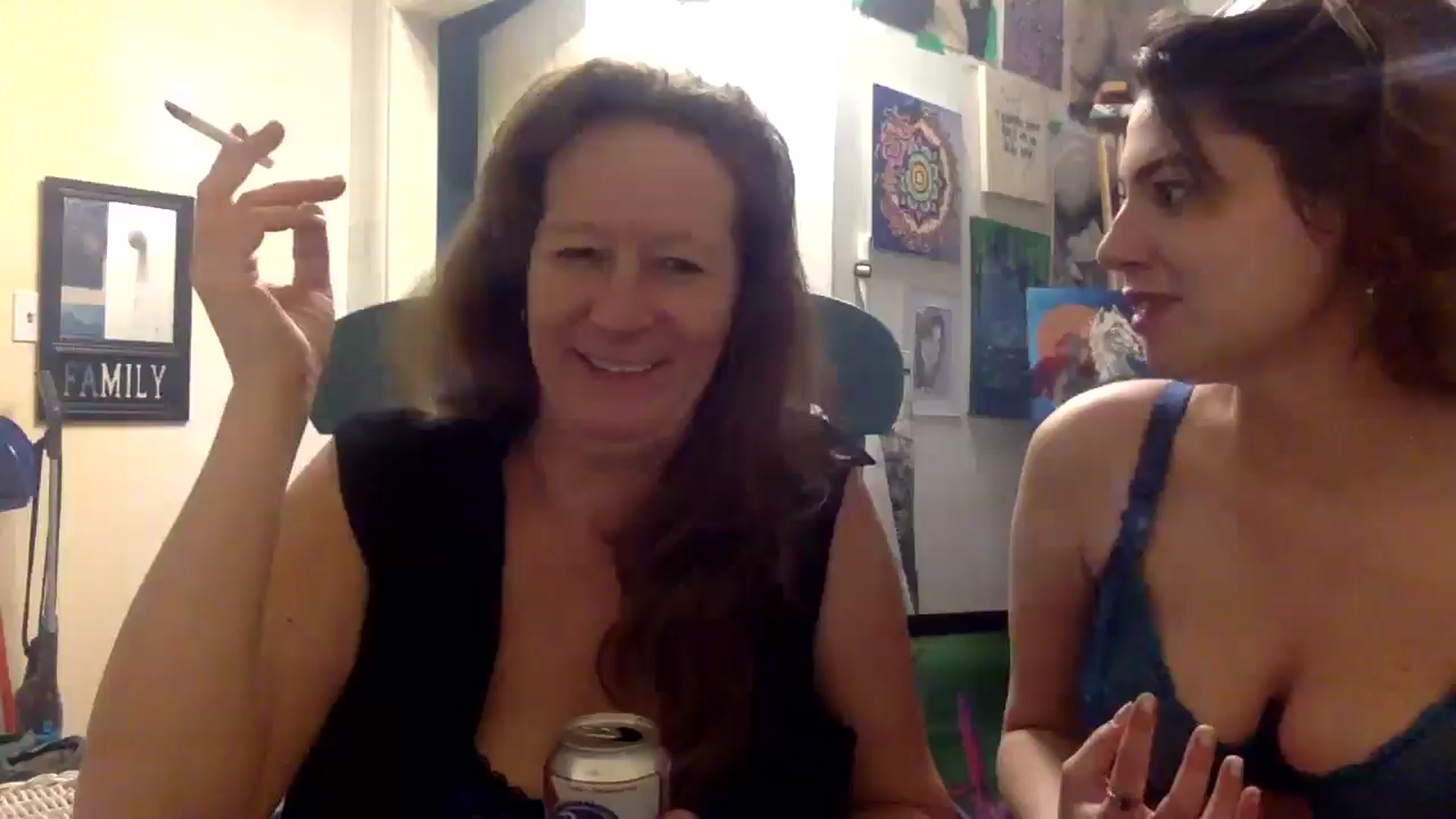 Gallery image thumbnail from HunniBee's myfreecams stream on, 04/30/2026, 05:17 image 3 of 20