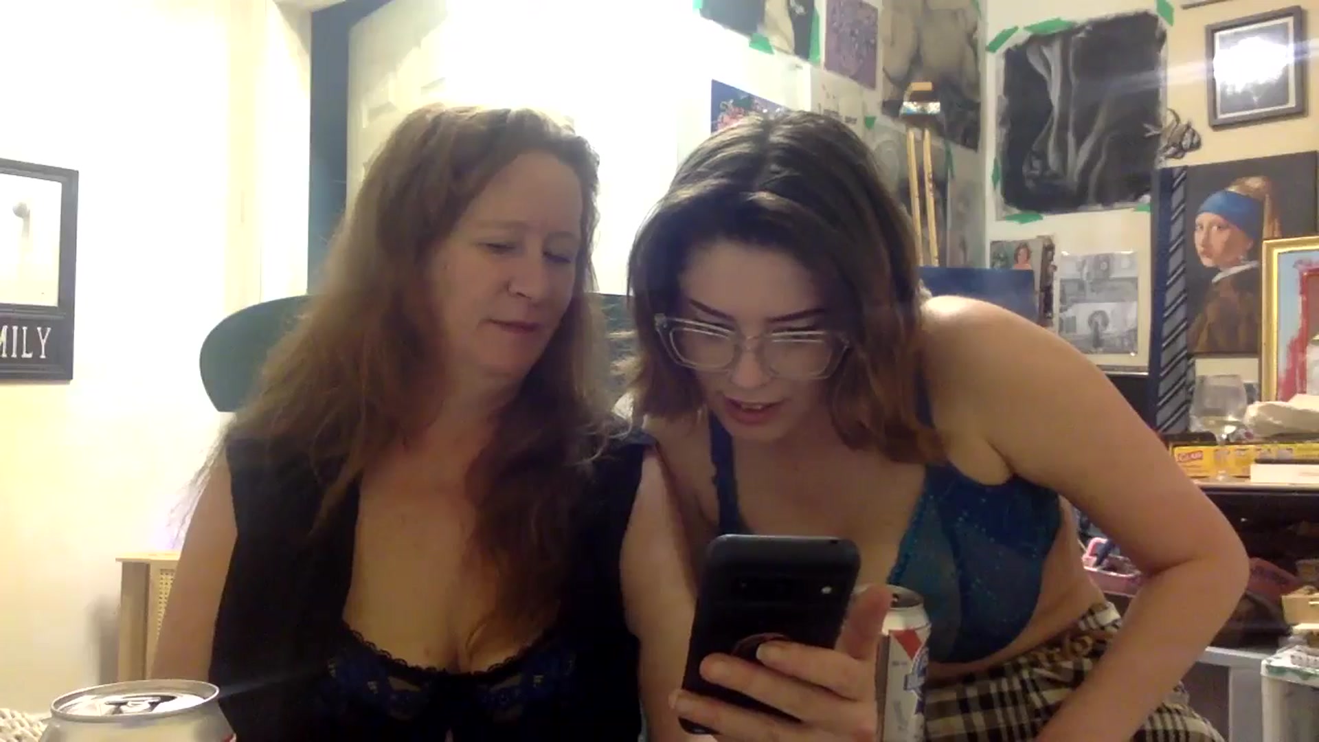 Gallery image thumbnail from HunniBee's myfreecams stream on, 04/30/2026, 05:17 image 5 of 20