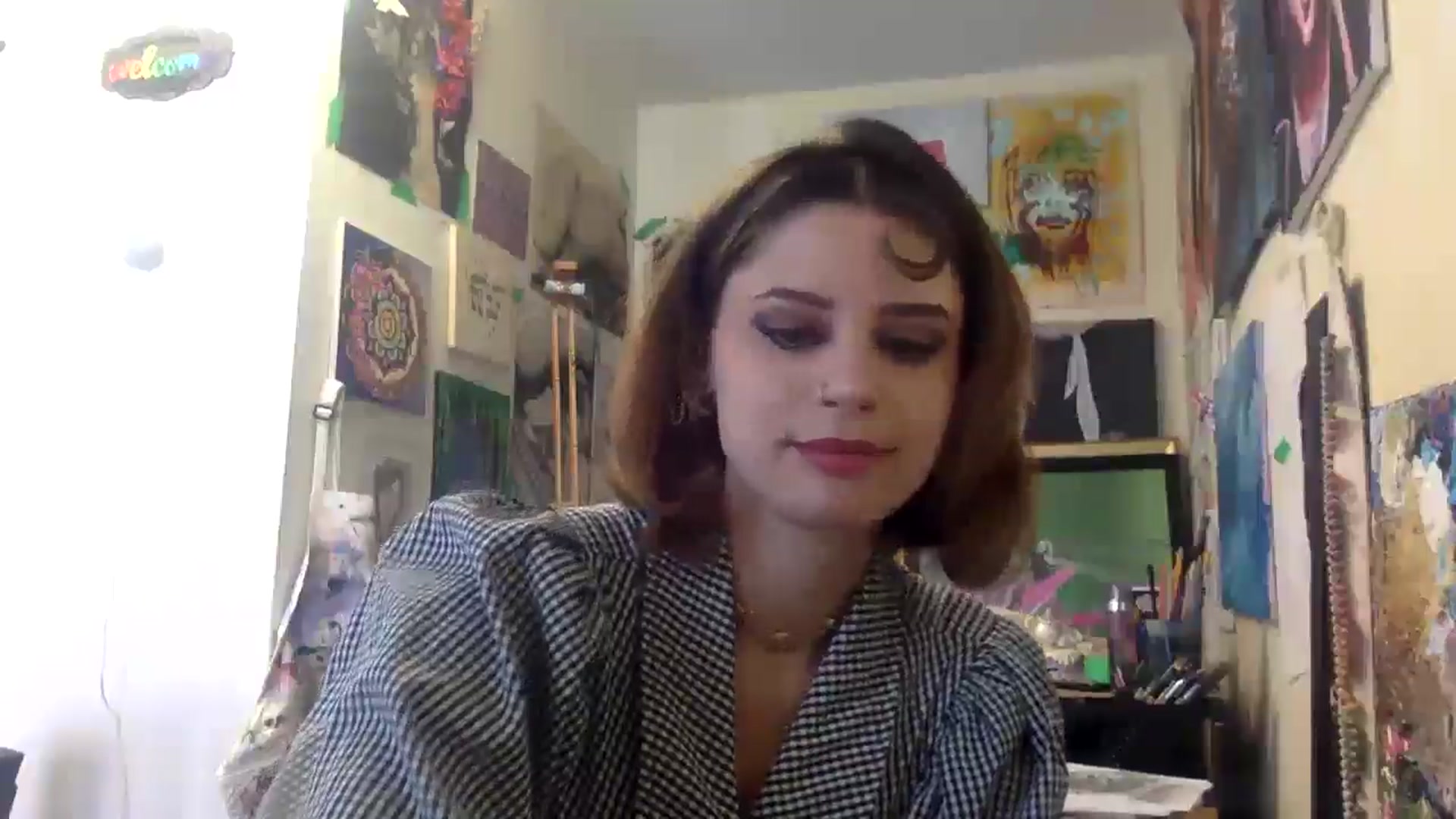 Gallery image thumbnail from HunniBee's myfreecams stream on, 05/04/2026, 19:55 image 4 of 20