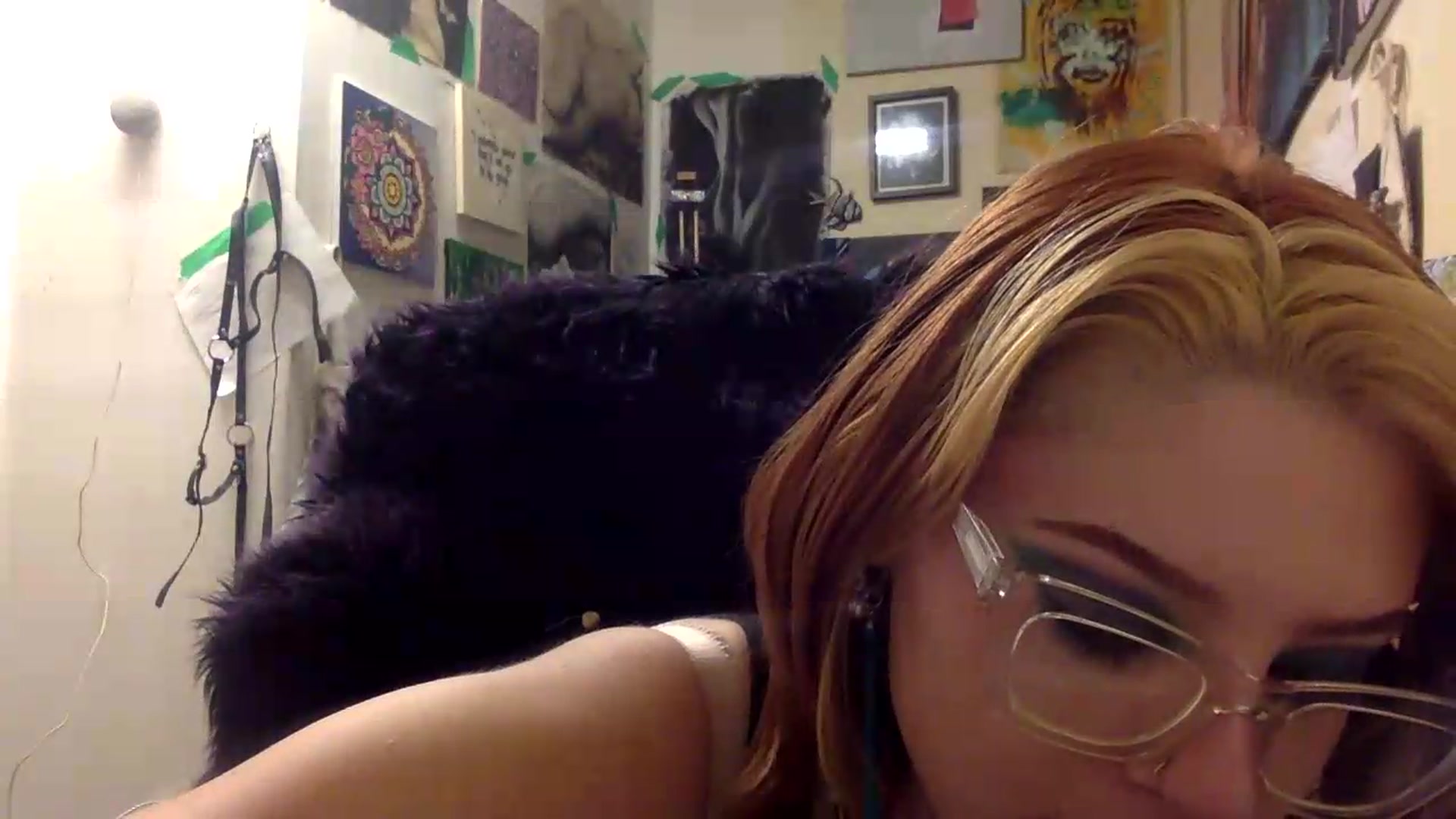 Gallery image thumbnail from HunniBee's myfreecams stream on, 05/12/2026, 02:37 image 10 of 20