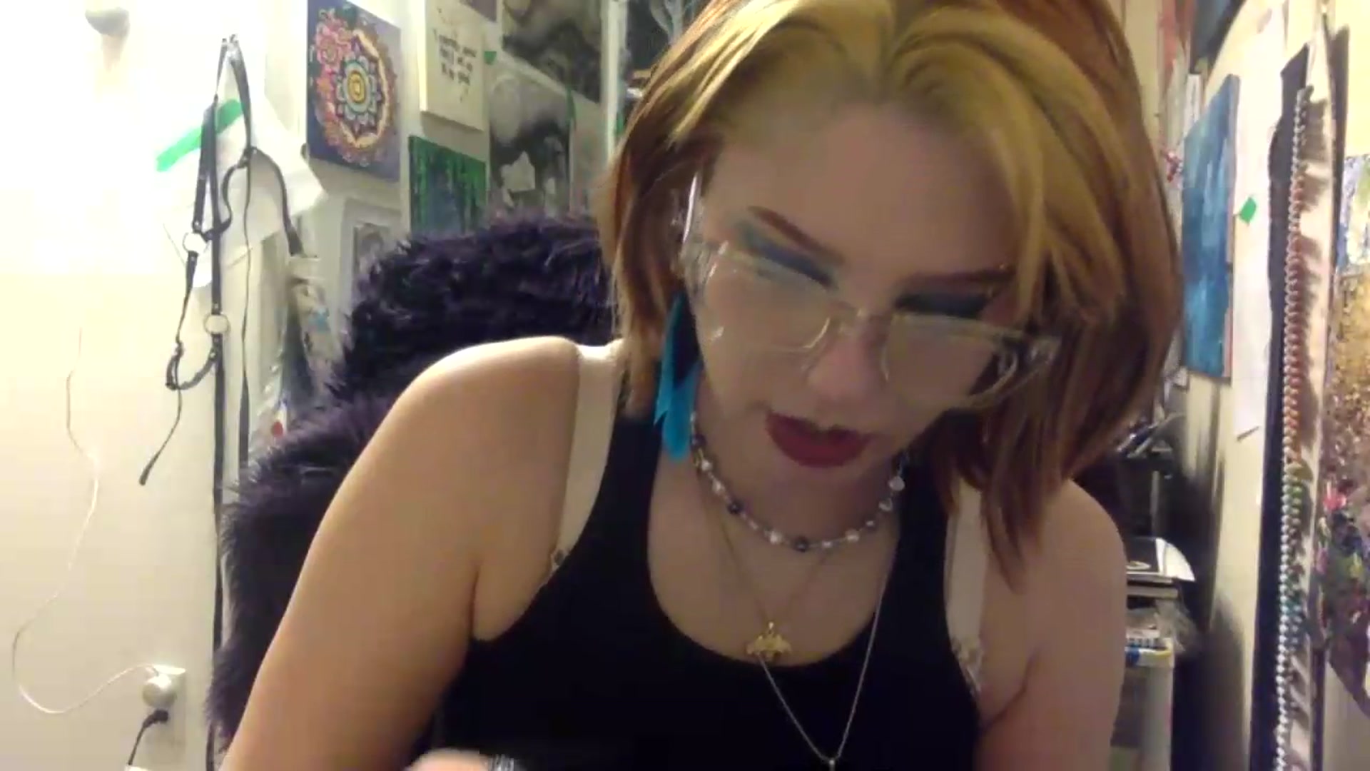 Gallery image thumbnail from HunniBee's myfreecams stream on, 05/12/2026, 02:37 image 2 of 20