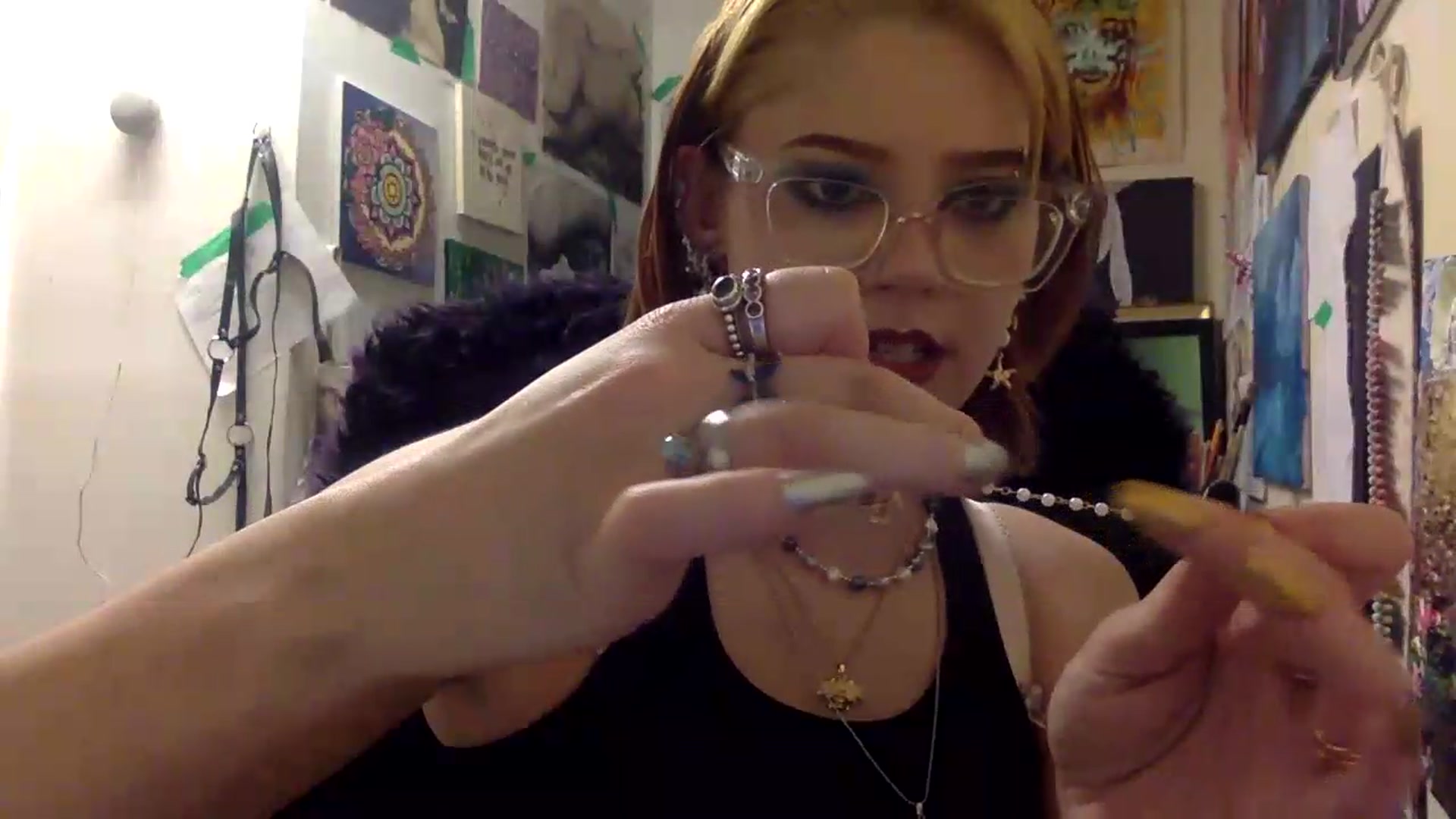 Gallery image thumbnail from HunniBee's myfreecams stream on, 05/12/2026, 02:37 image 7 of 20