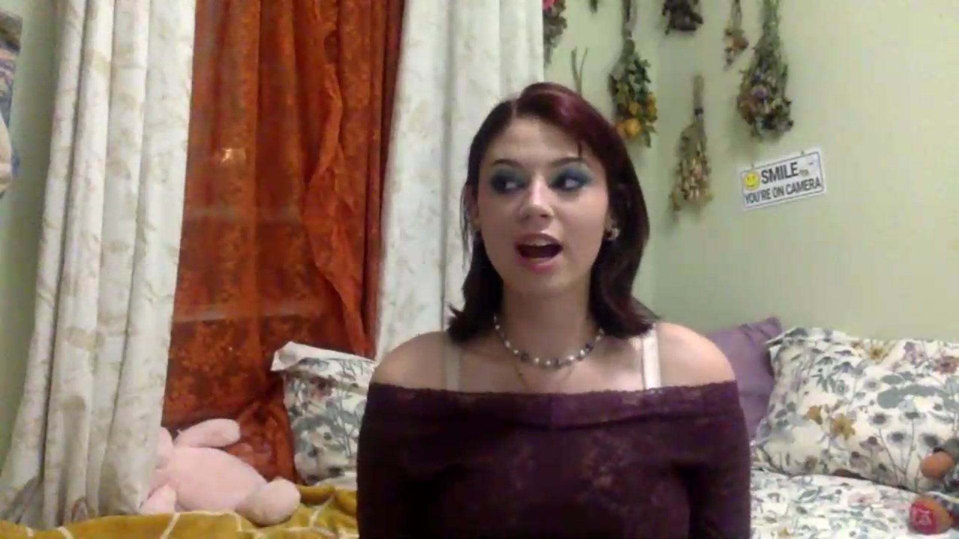 Gallery image thumbnail from HunniBee's myfreecams stream on, 06/26/2026, 03:47 image 5 of 20