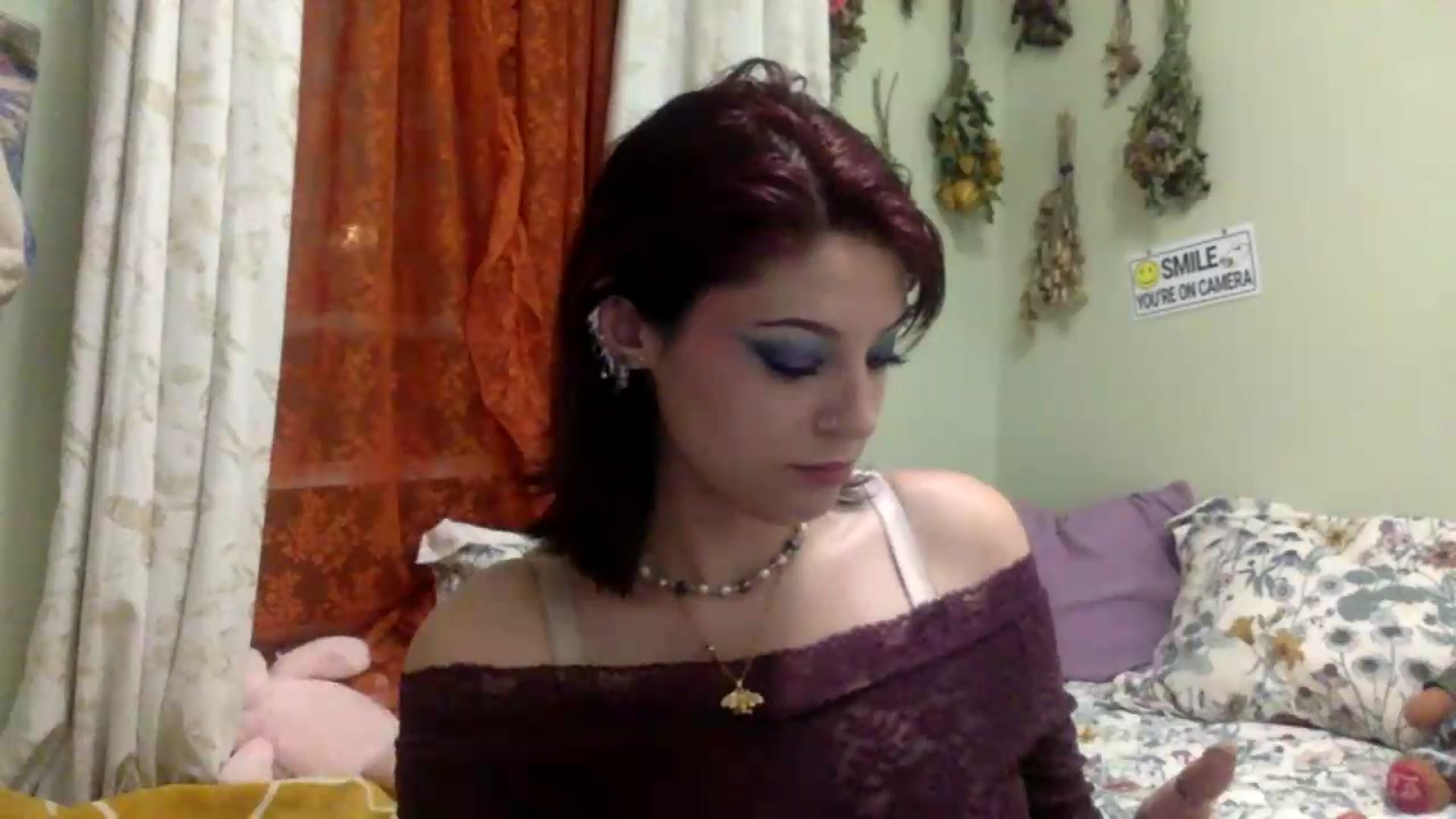 Gallery image thumbnail from HunniBee's myfreecams stream on, 06/26/2026, 03:47 image 12 of 20