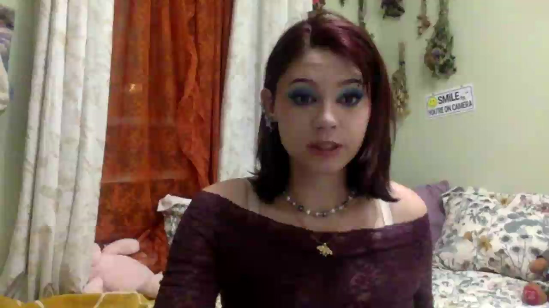 Gallery image thumbnail from HunniBee's myfreecams stream on, 06/26/2026, 03:47 image 13 of 20
