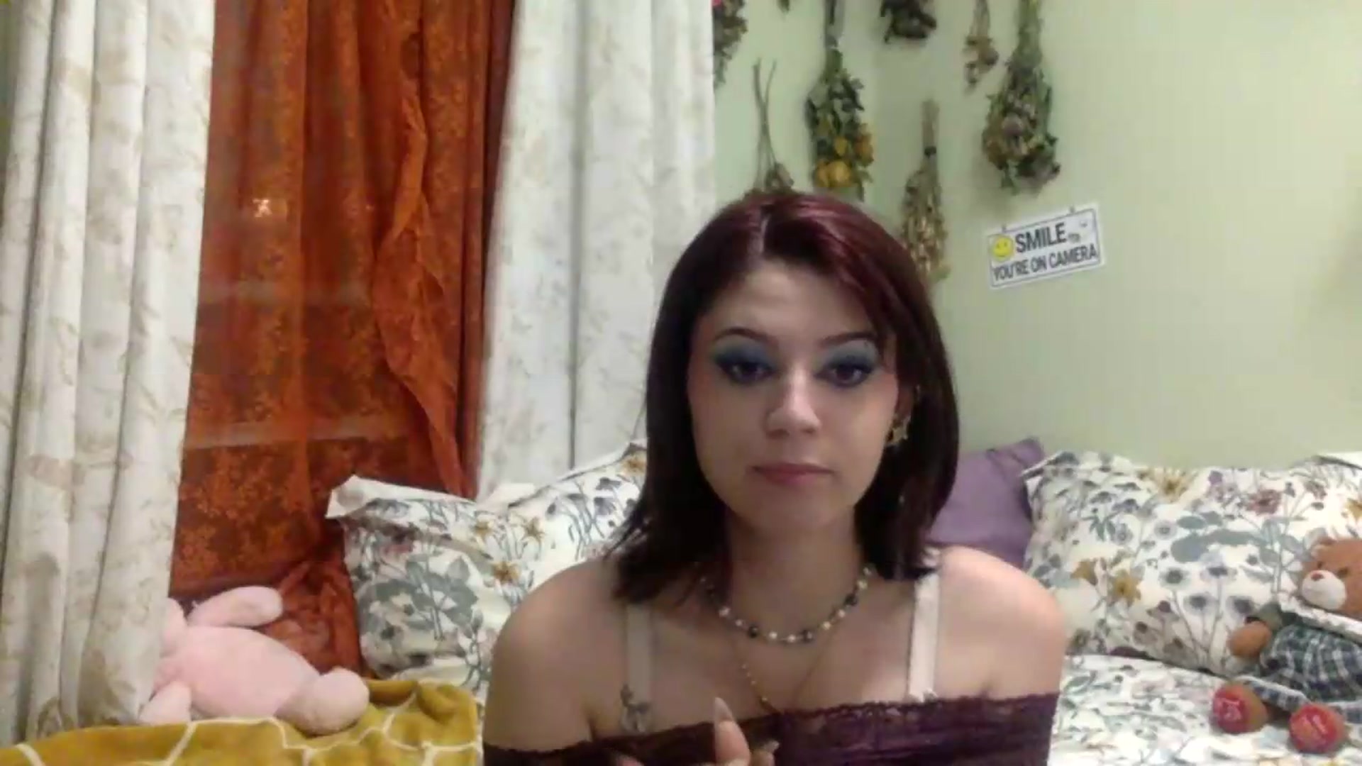 Gallery image thumbnail from HunniBee's myfreecams stream on, 06/26/2026, 04:29 image 5 of 20
