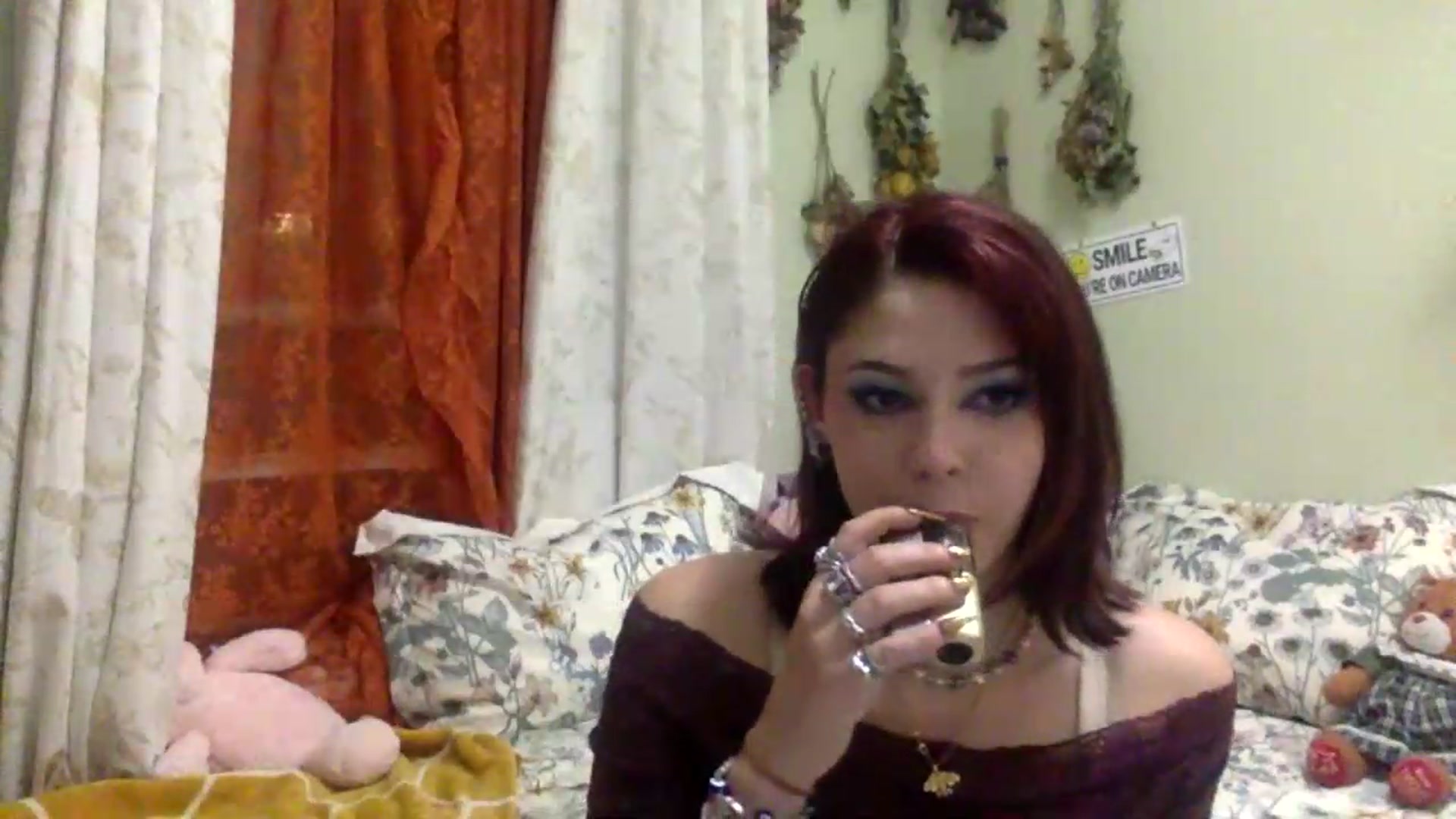 Gallery image thumbnail from HunniBee's myfreecams stream on, 06/26/2026, 04:29 image 2 of 20