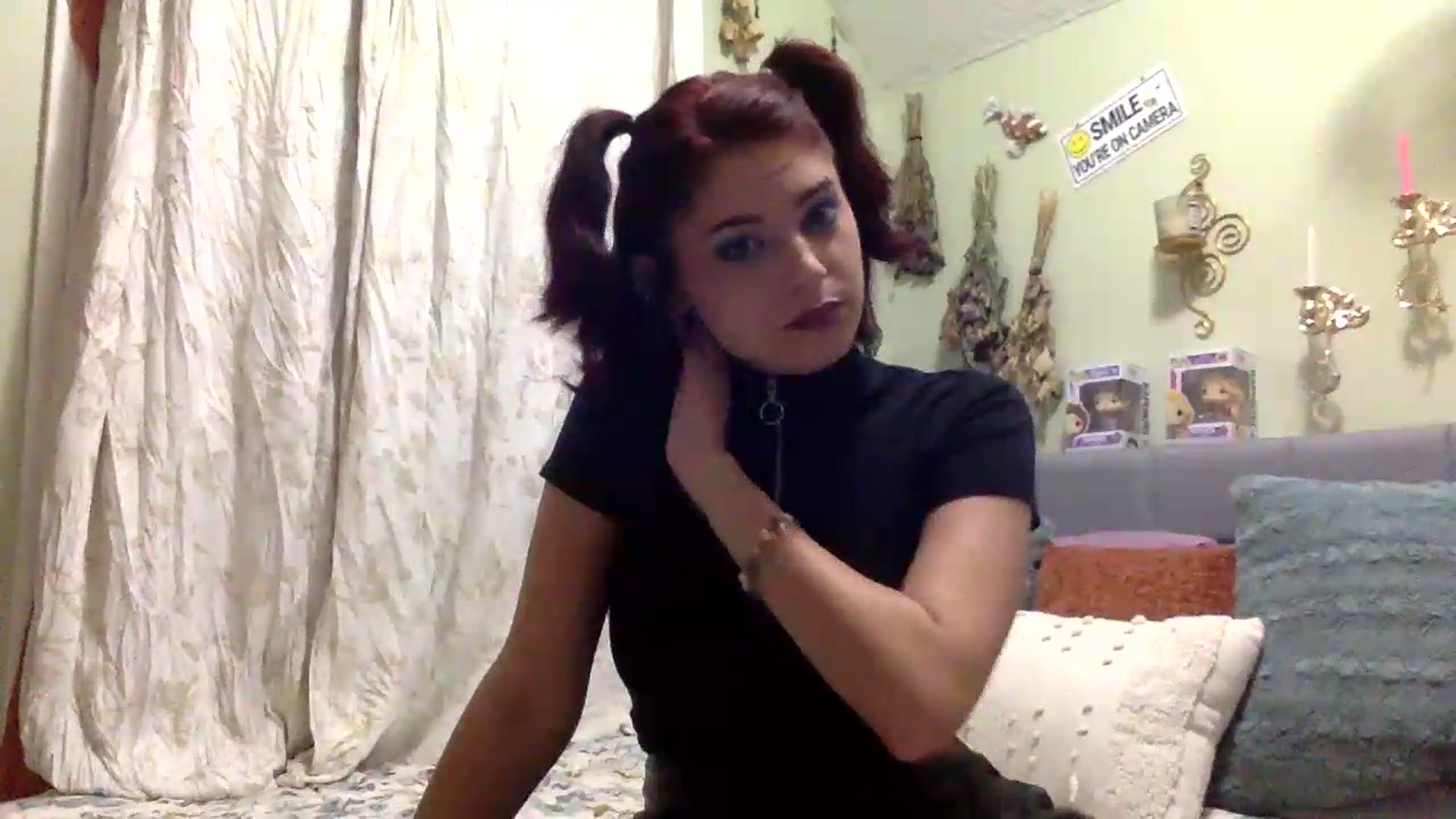 Gallery image thumbnail from HunniBee's myfreecams stream on, 09/02/2026, 23:46 image 14 of 20