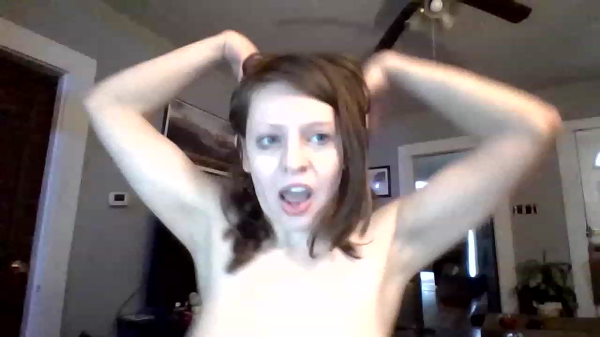 Gallery image thumbnail from Hunni_Bunzz's myfreecams stream on, 01/20/2023, 18:37 image 9 of 20