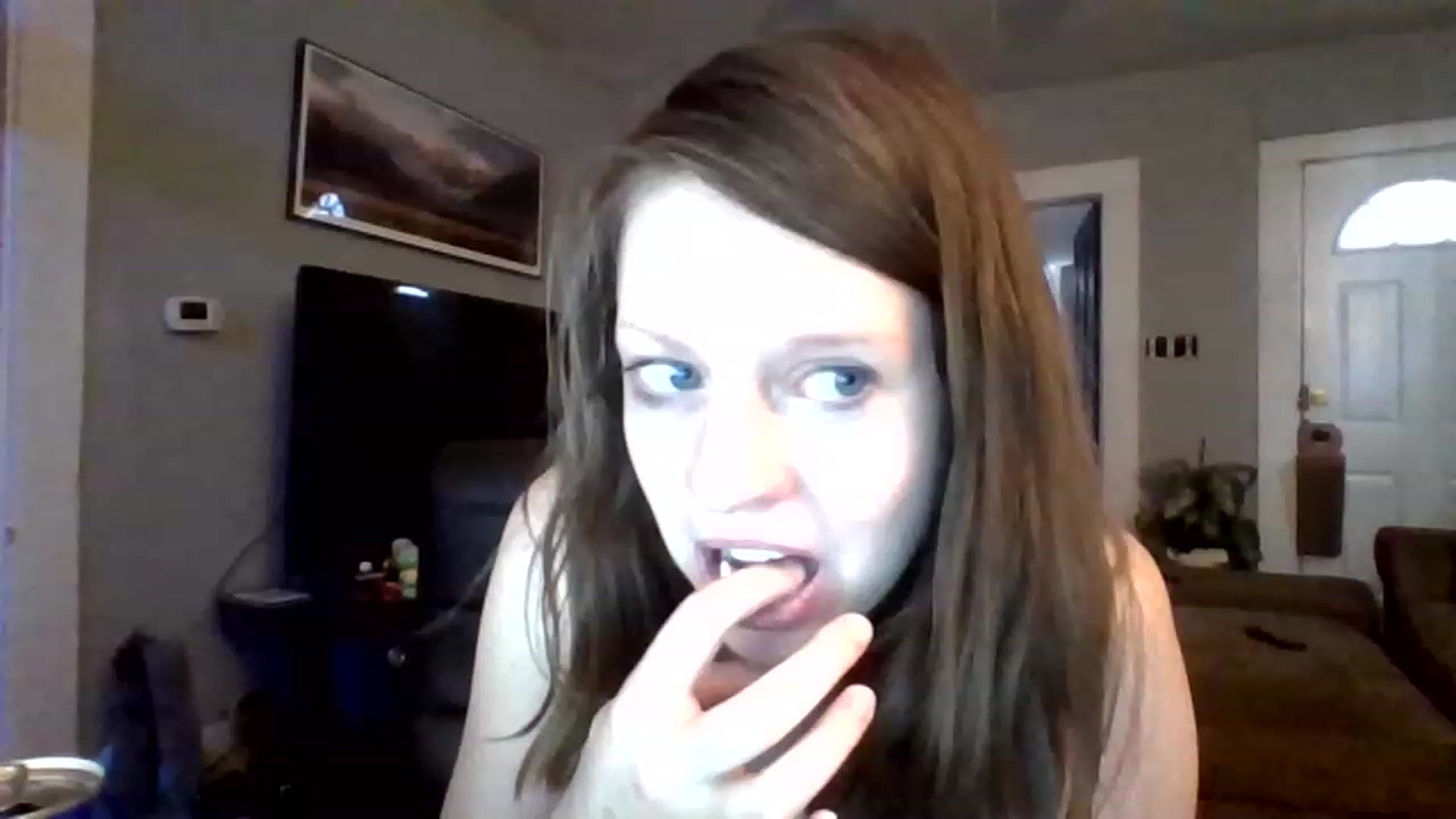 Gallery image thumbnail from Hunni_Bunzz's myfreecams stream on, 01/20/2023, 19:44 image 8 of 20