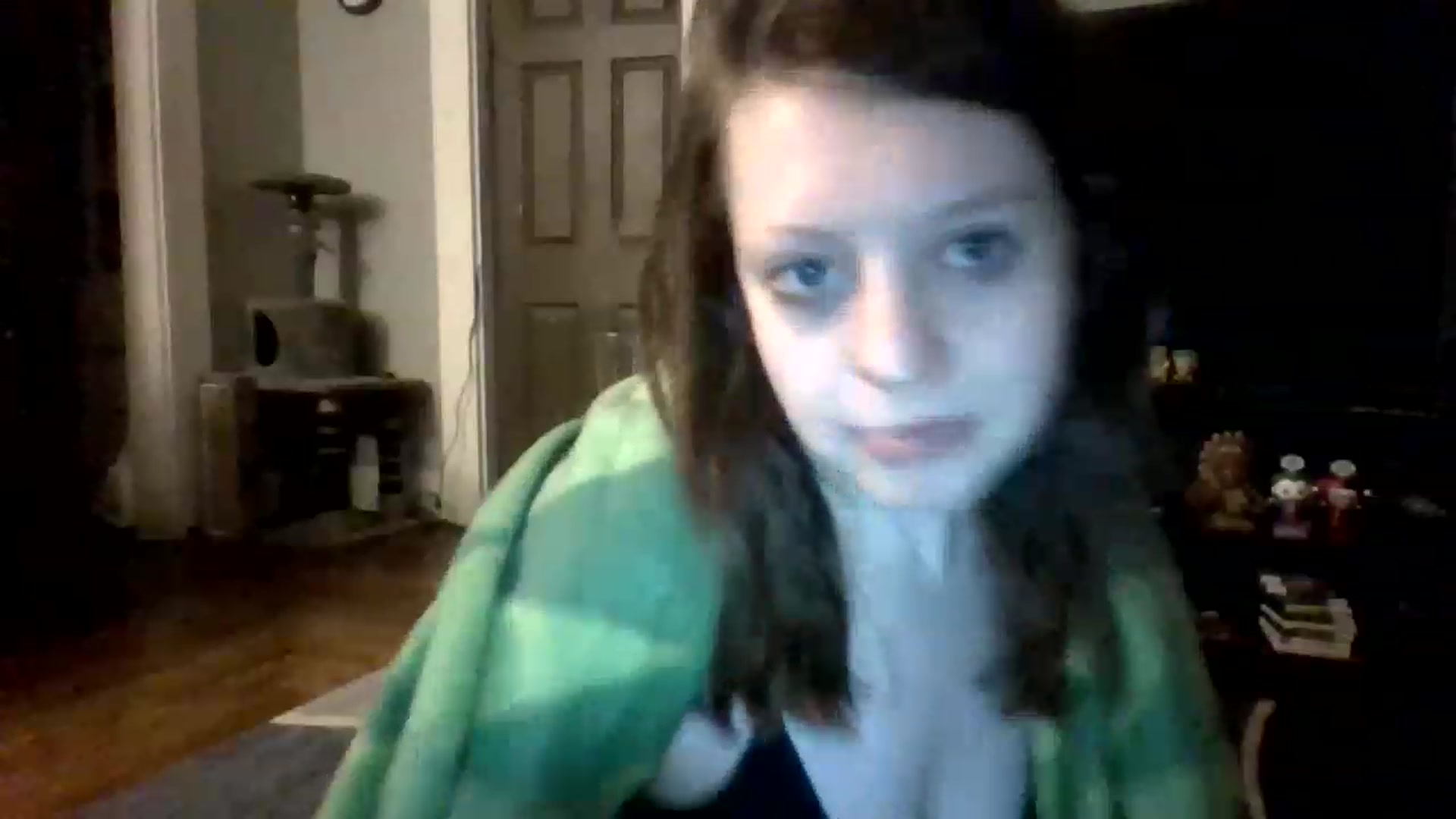 Gallery image thumbnail from Hunni_Bunzz's myfreecams stream on, 01/22/2023, 09:32 image 13 of 20