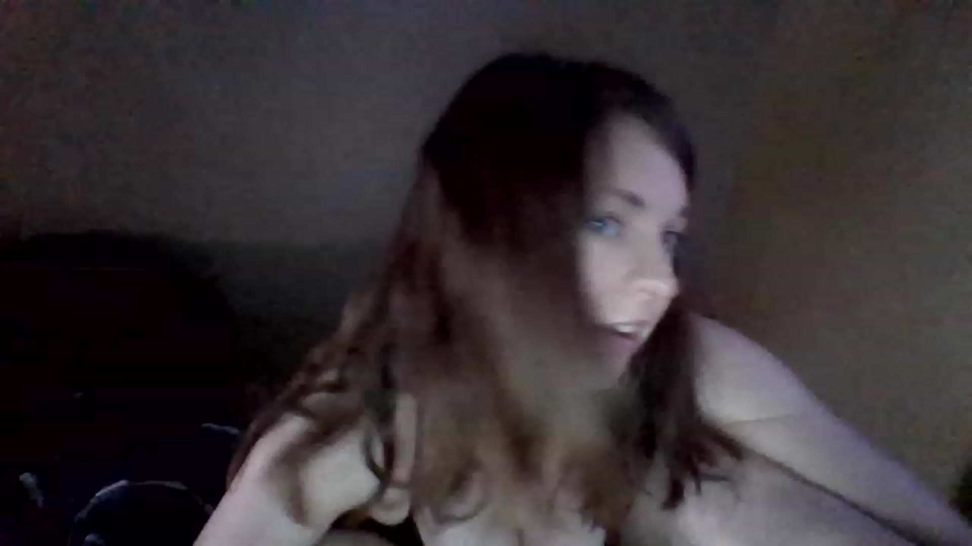 Gallery image thumbnail from Hunni_Bunzz's myfreecams stream on, 02/06/2023, 15:24 image 16 of 20