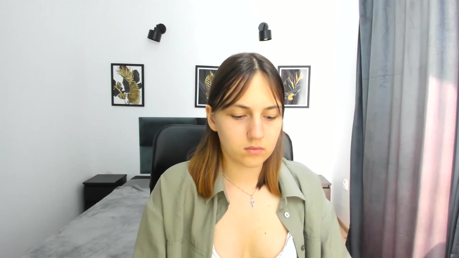 Gallery image thumbnail from HunterGirll's myfreecams stream on, 05/18/2024, 14:09 image 1 of 20