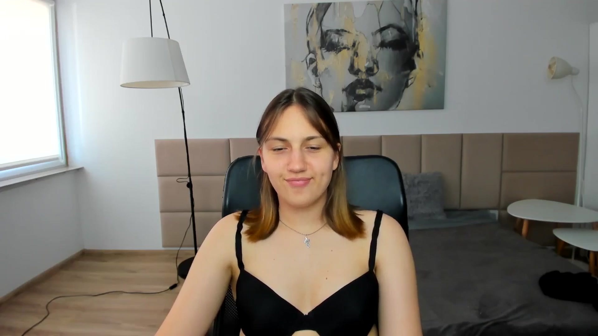 Gallery image thumbnail from HunterGirll's myfreecams stream on, 05/28/2024, 11:42 image 14 of 20