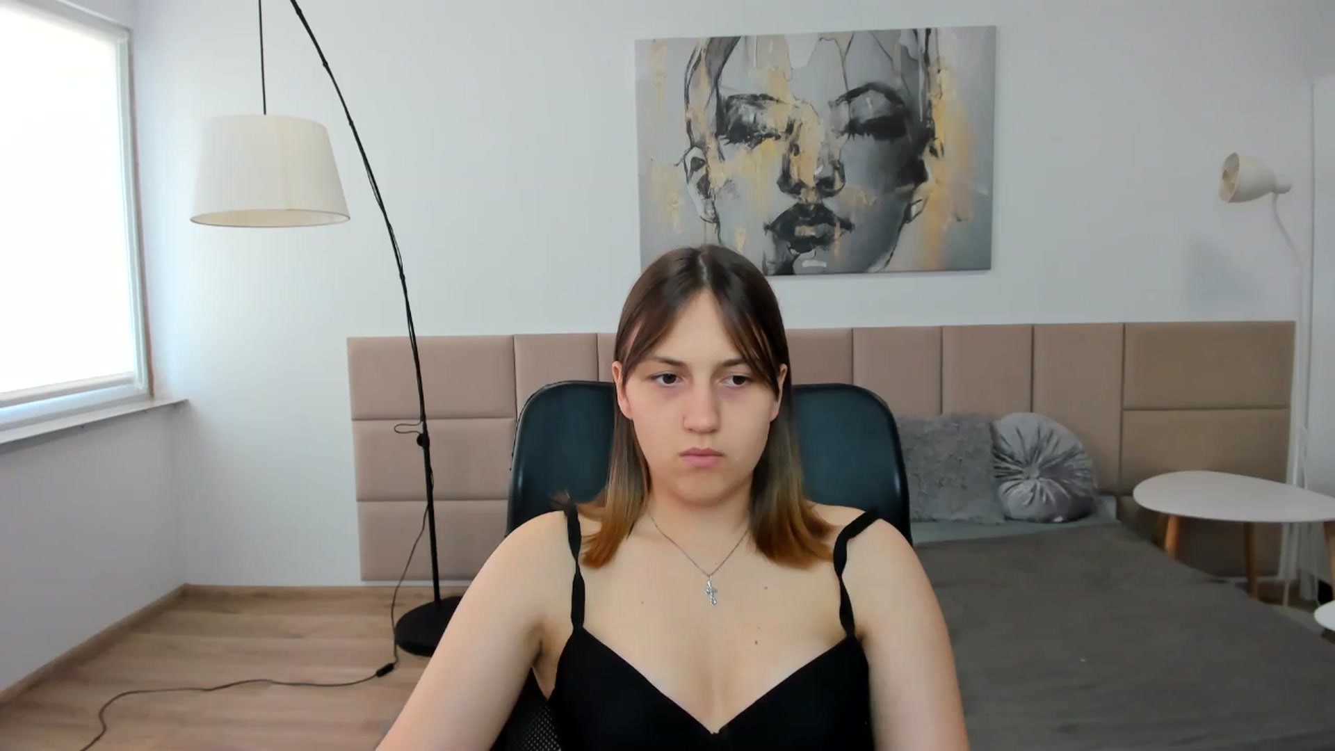 Gallery image thumbnail from HunterGirll's myfreecams stream on, 05/30/2024, 09:53 image 13 of 20