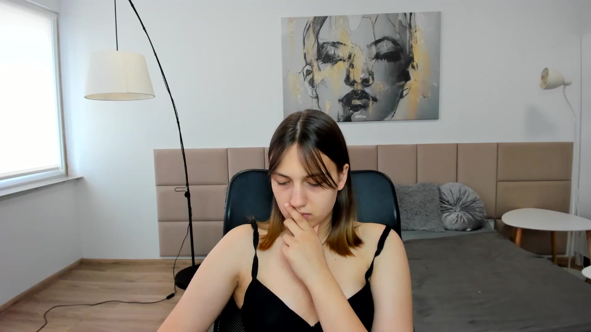 Gallery image thumbnail from HunterGirll's myfreecams stream on, 05/30/2024, 09:53 image 15 of 20