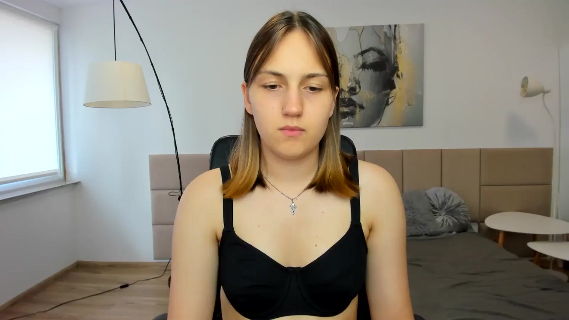 Gallery image thumbnail from HunterGirll's myfreecams stream on, 05/31/2024, 11:04 image 13 of 20